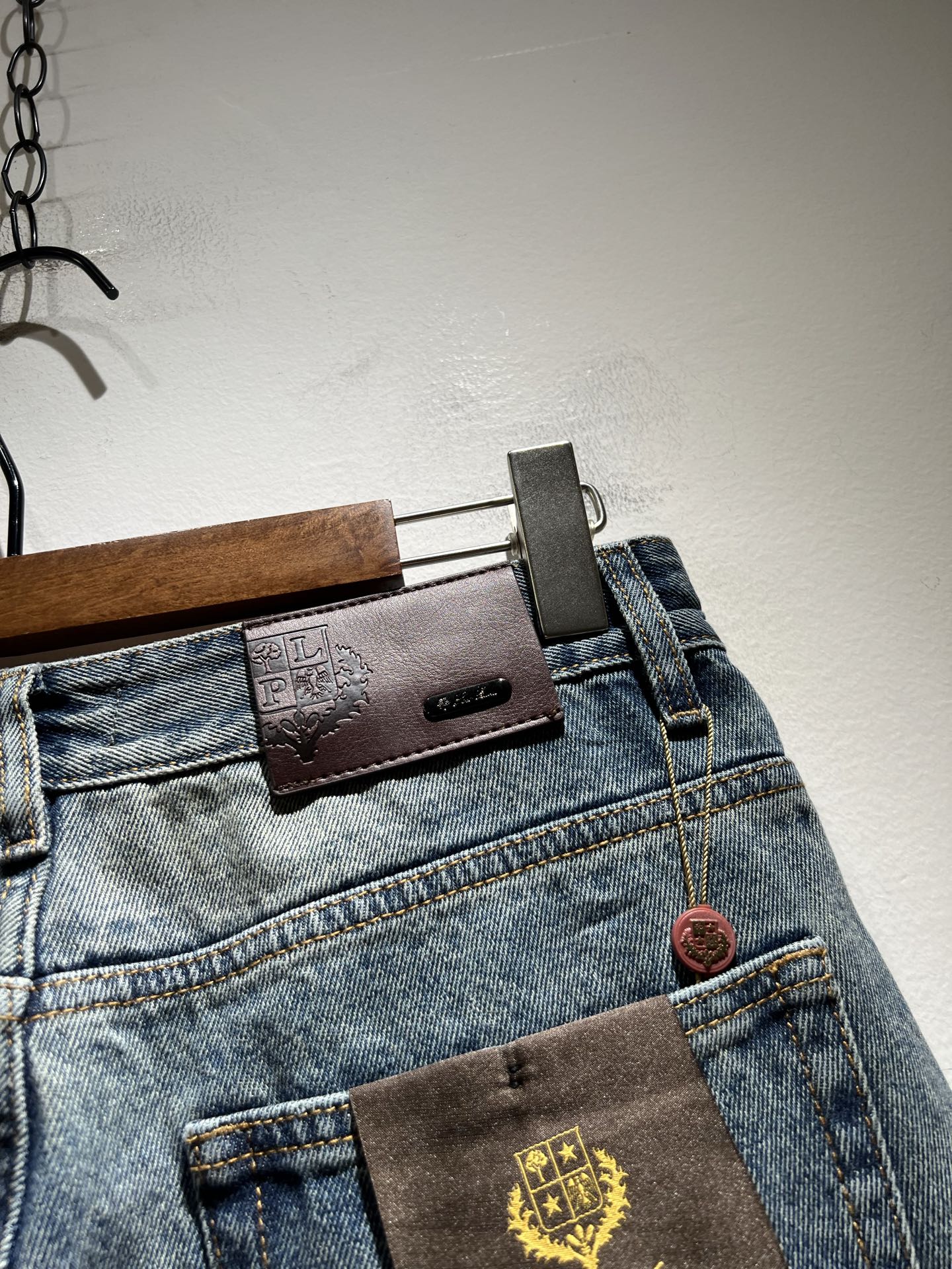 Loro Piana诺悠翩雅 2025秋冬新品男士时装款高端休闲裤，香港洋行渠道货，日本原厂出品，纯血统