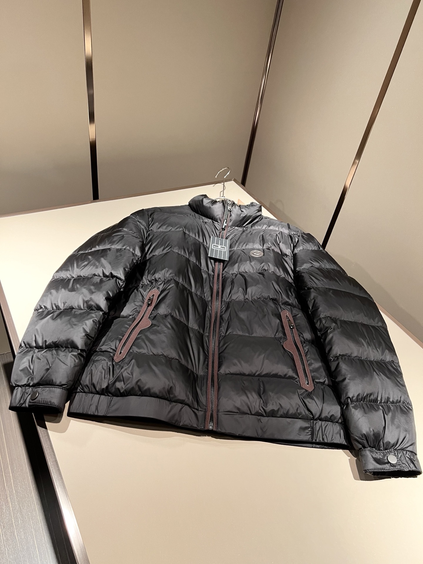 Ermenegildo Zeg*a杰*亚 2025秋冬新品男士羽绒服夹克外套，官网同步！外贸公司订单！客