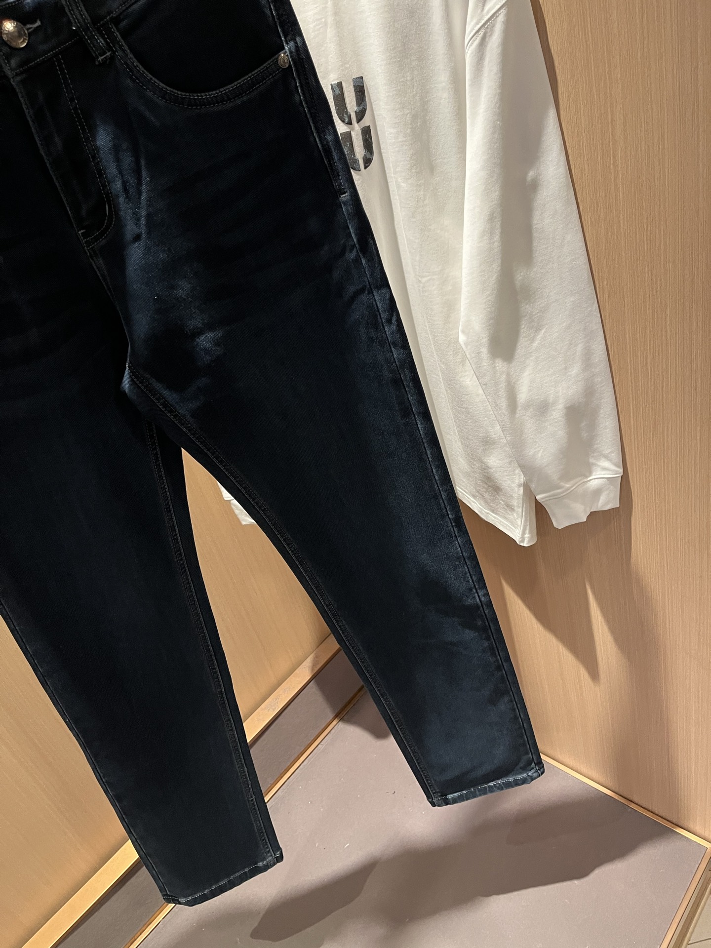 BC-Brunello Cucineli 2025秋冬新品男士时装款高端休闲牛仔裤，香港洋行渠道货，日本