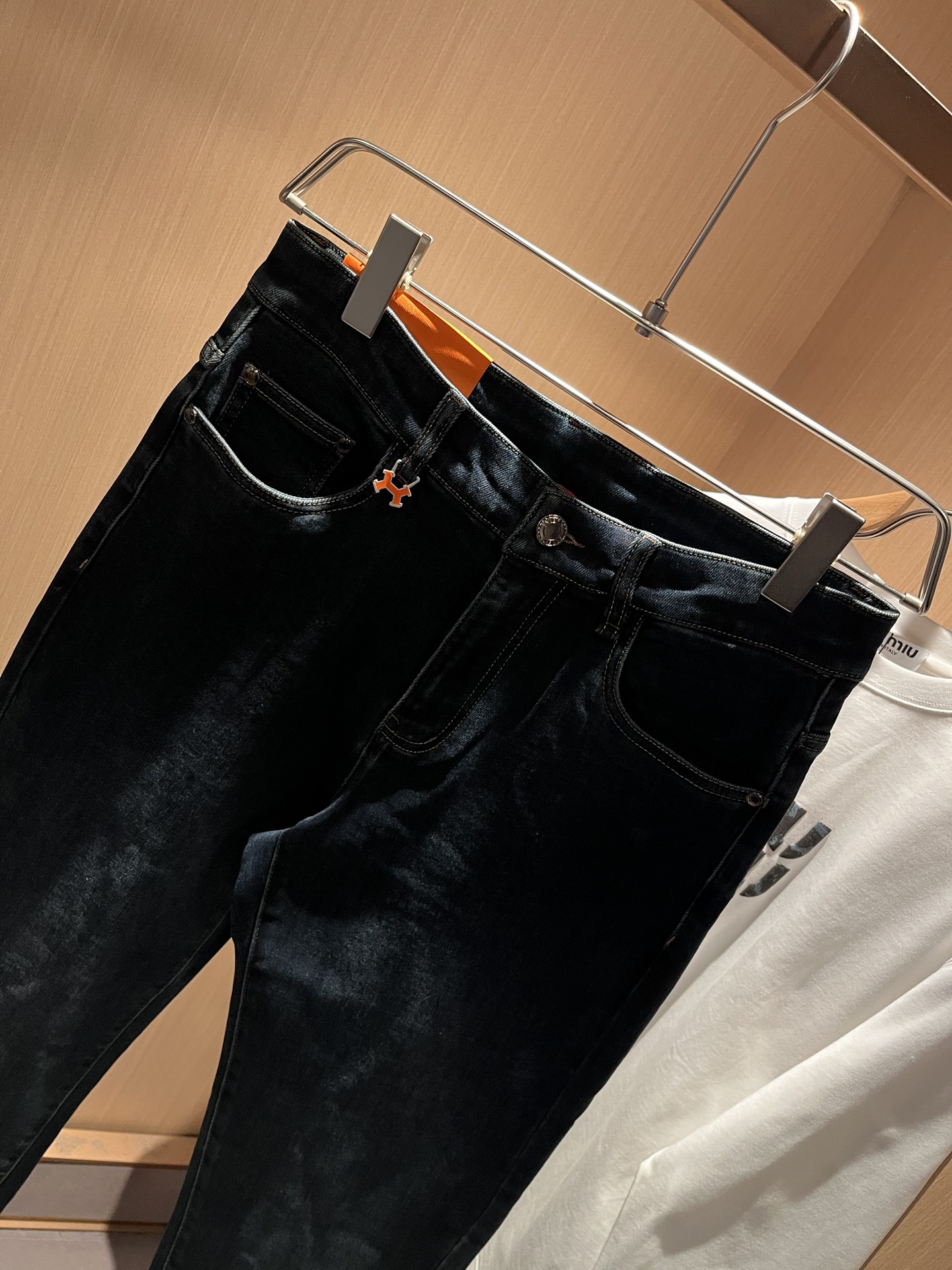 HERM*S 爱*仕 2025秋冬男士高端丹宁水洗小直筒牛仔裤 海外贸易公司渠道订单 ！男士修身直筒牛仔