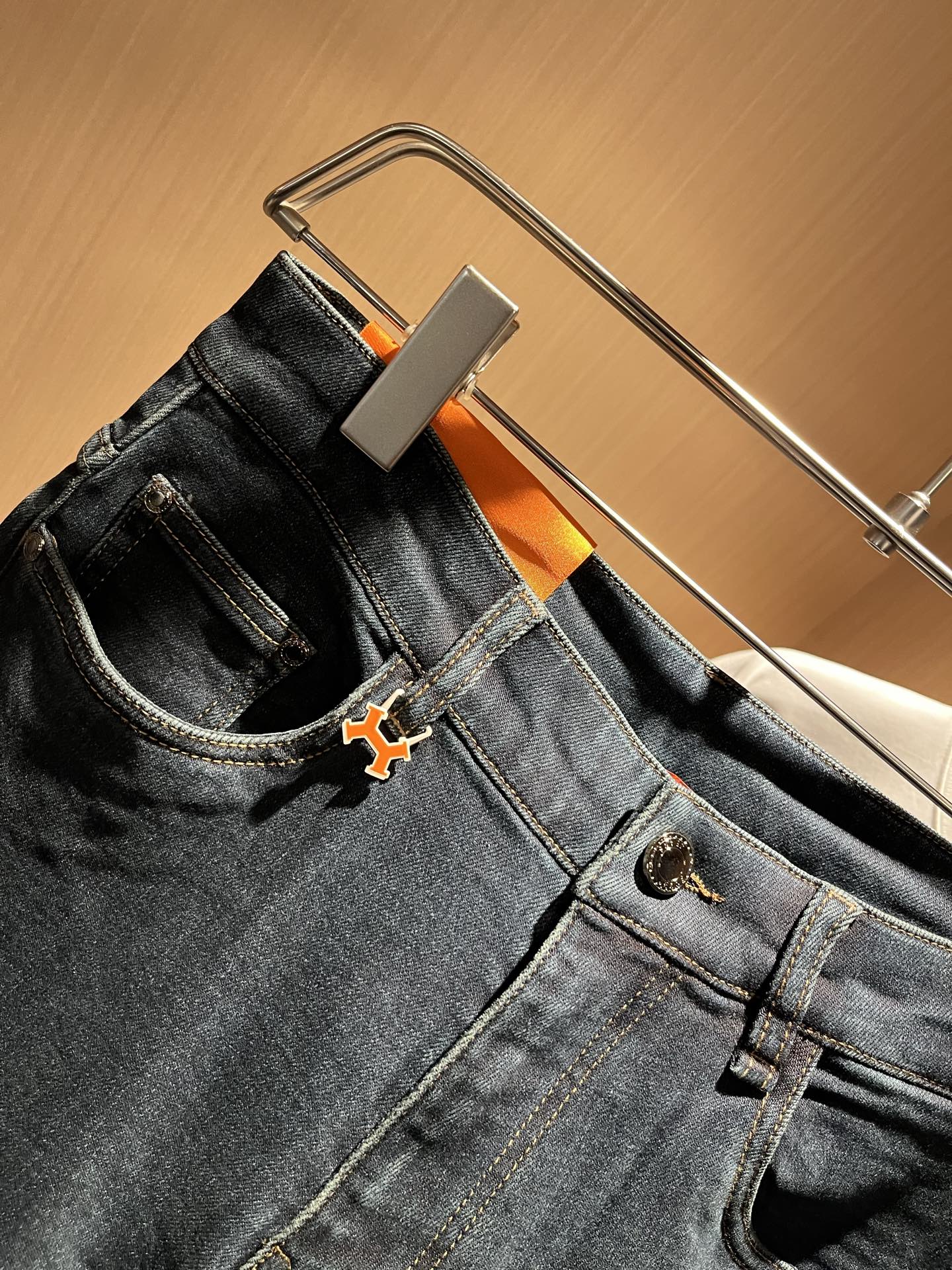 HERM*S 爱*仕 2025秋冬男士高端丹宁水洗小直筒牛仔裤 海外贸易公司渠道订单 ！男士修身直筒牛仔