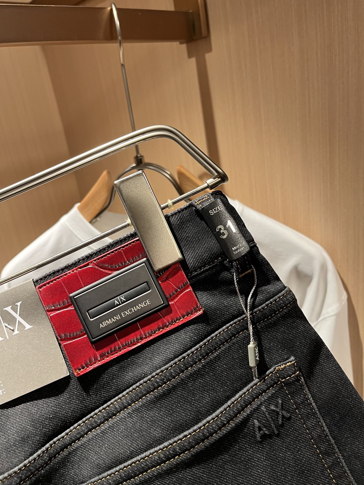 Arman阿*尼2025秋冬新款男士小直筒牛仔裤，贸易公司订单！官网同步 经典之作很好搭配衣服哦 怎么穿