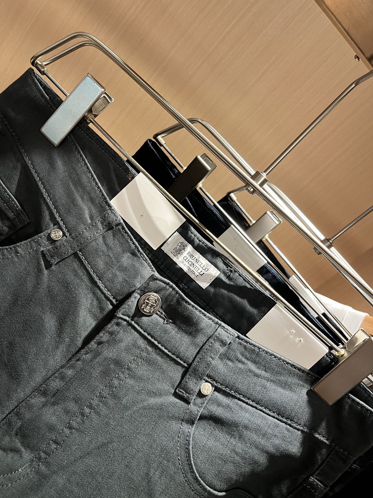 BC-Brunello Cucineli 2025秋冬新品男士时装款高端休闲裤，香港洋行渠道货，日本原厂