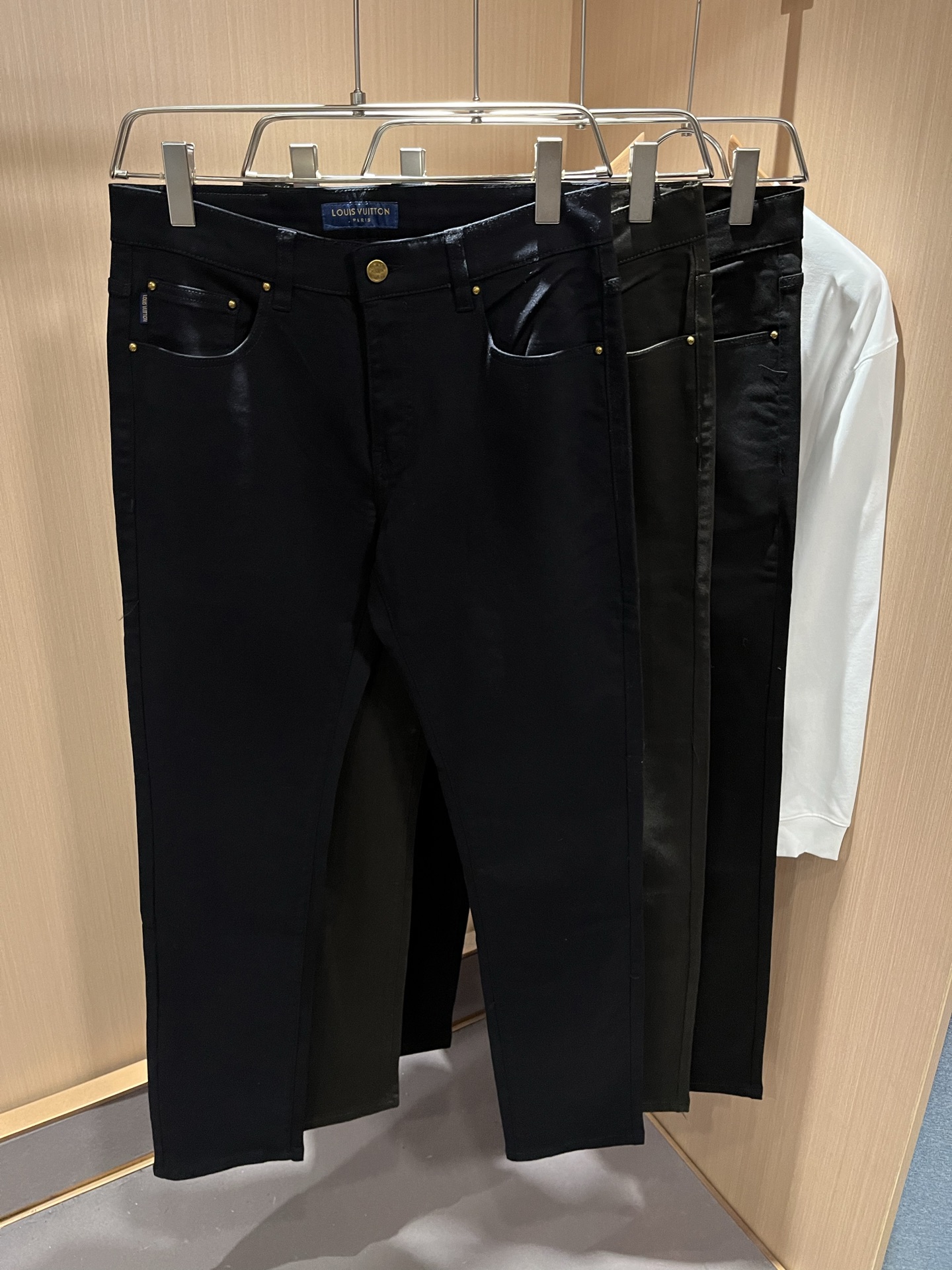 LouisVuitt*路易*登 2025秋冬新款男士休闲西裤，男士经典时尚百搭商务休闲西裤! 都市精英商