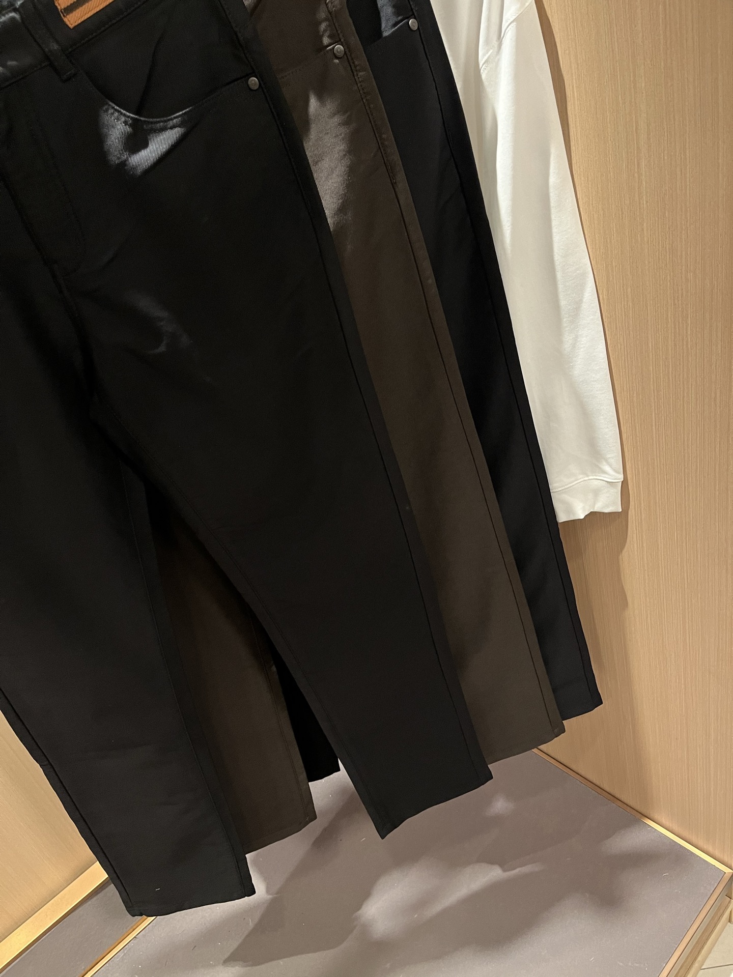 Zegna 杰尼亚 2025秋冬新款男士休闲裤，压轴的渠道货出现了！！柜台同步销售！ 毫不夸张的说，此款