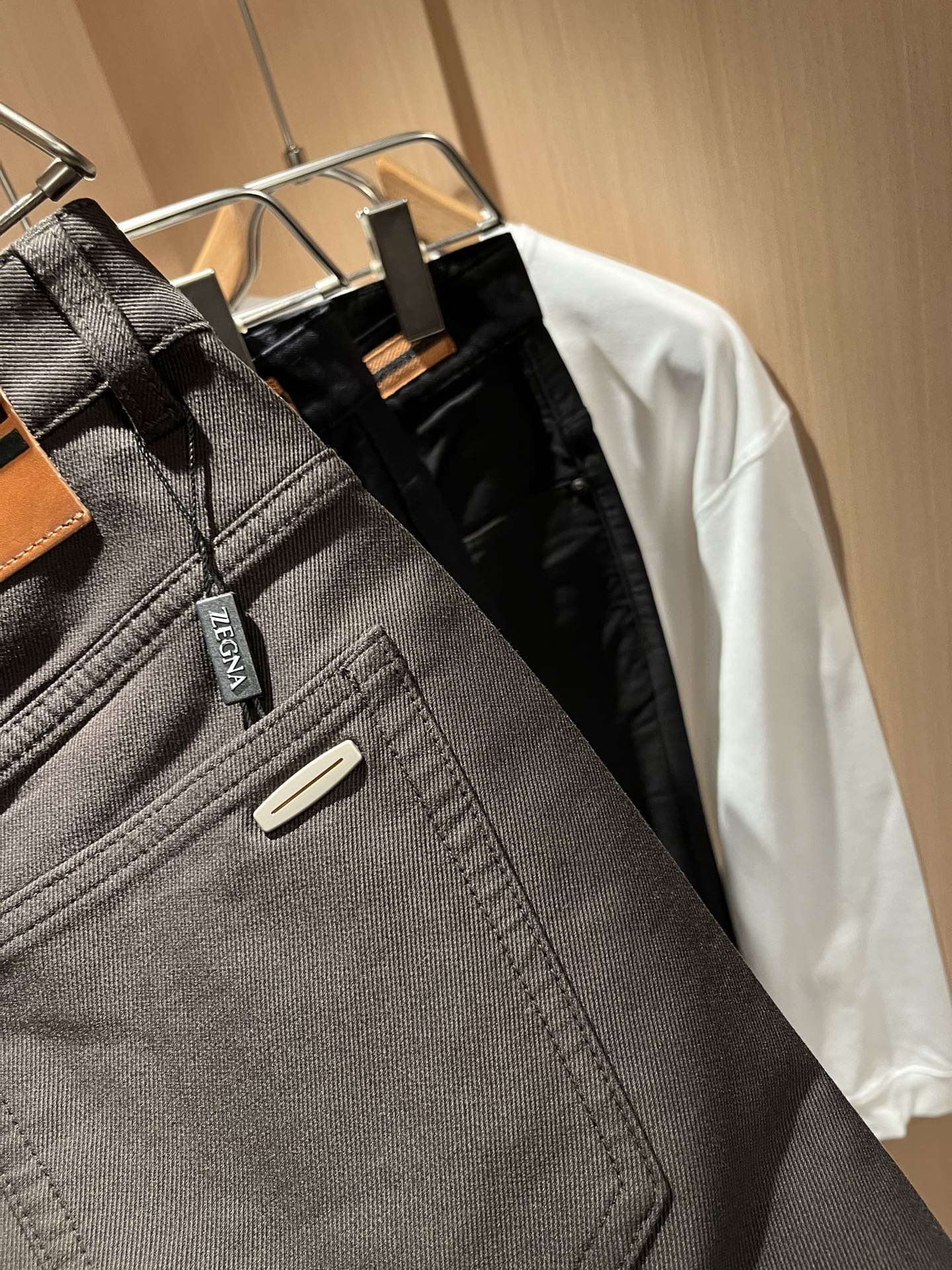 Zegna 杰尼亚 2025秋冬新款男士休闲裤，压轴的渠道货出现了！！柜台同步销售！ 毫不夸张的说，此款