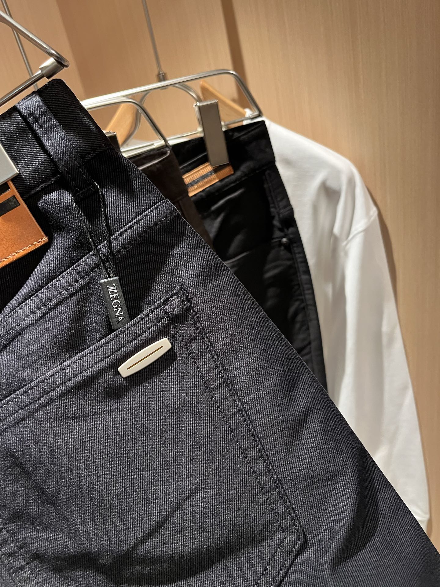 Zegna 杰尼亚 2025秋冬新款男士休闲裤，压轴的渠道货出现了！！柜台同步销售！ 毫不夸张的说，此款