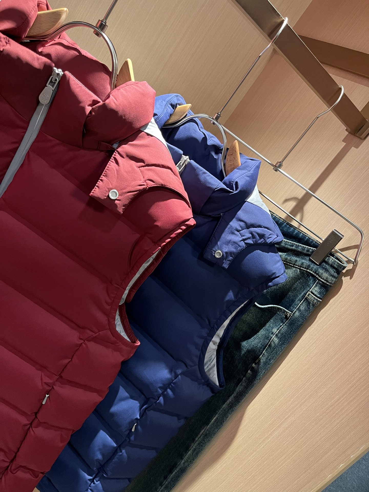 BC-Brunello Cucineli 2025秋冬男女同款👫羽绒服马甲外套，羽绒面料夹克 防水羽绒服