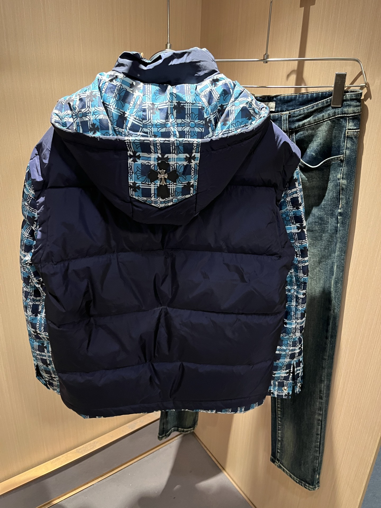 Chrome hear*s克*心 2025秋冬新款羽绒夹克外套，男女同款一款让你从心底认可的夹克，并且经