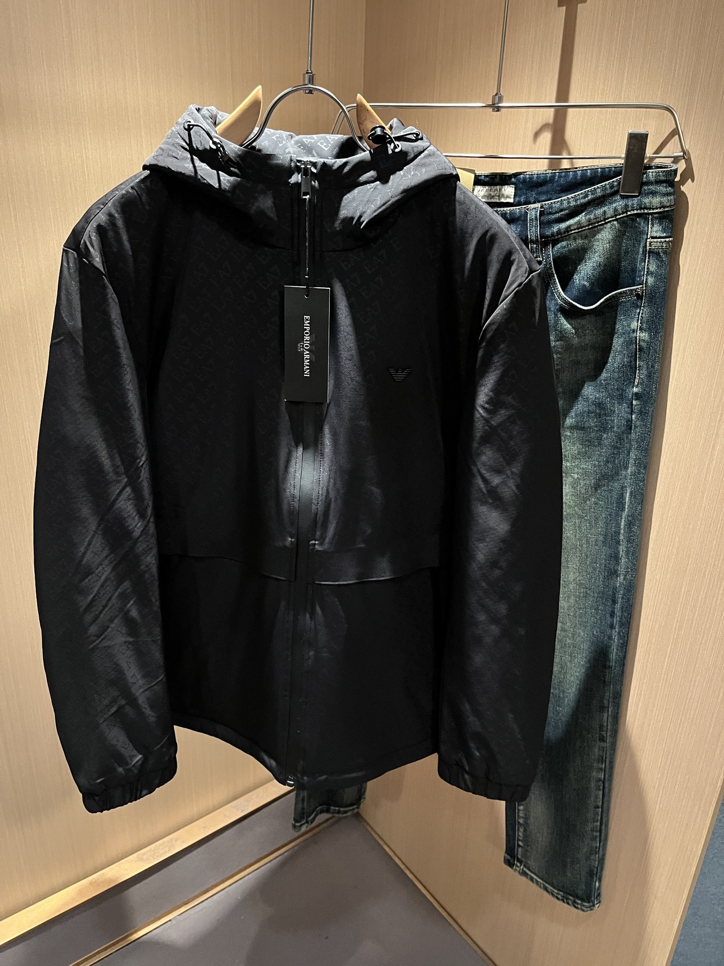 Arman阿*尼 2025秋冬休闲棉服夹克外套，最新时尚休闲拉链夹克，时尚夹克外套!贸易公司渠道稀出，同