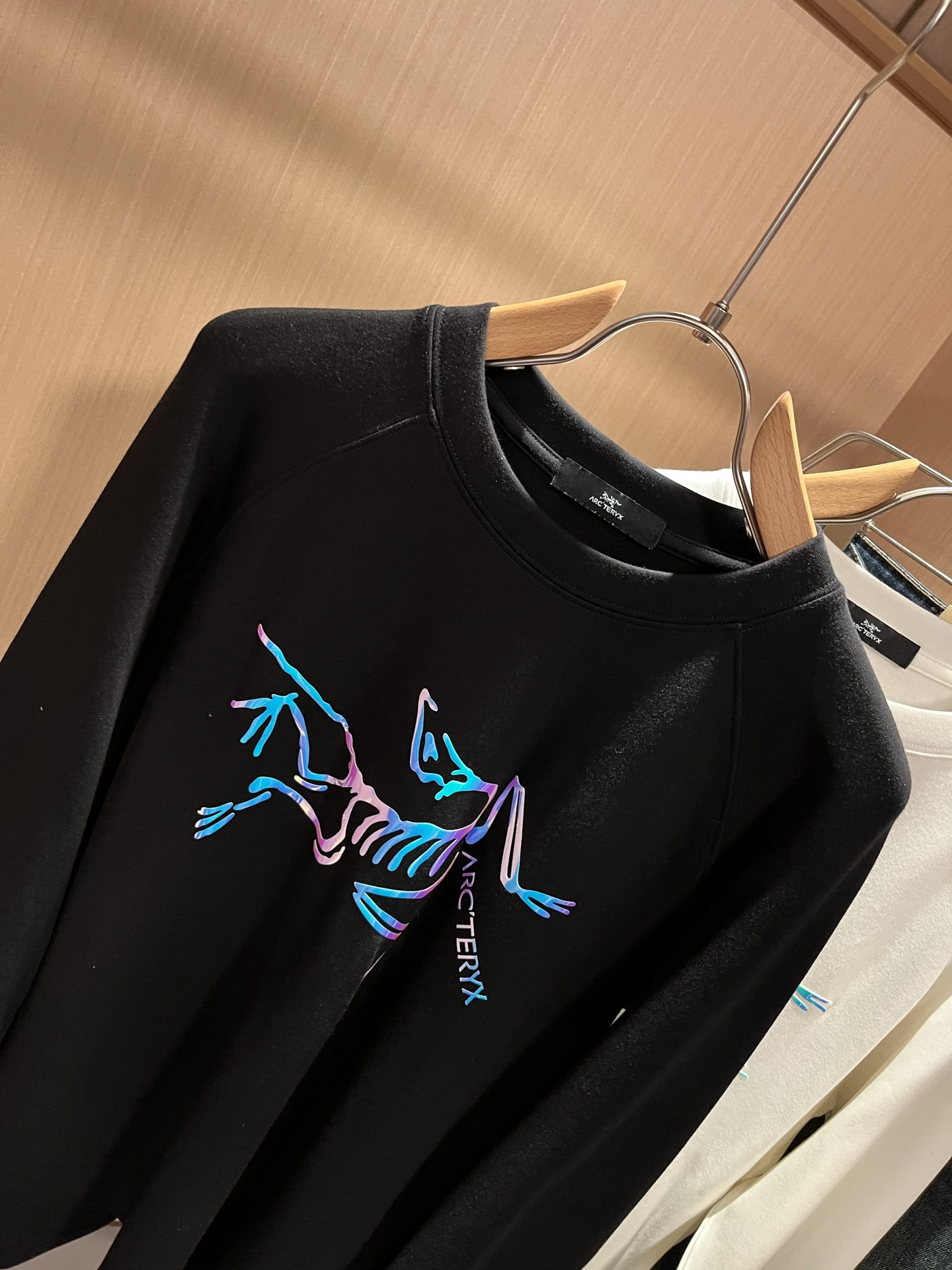 ARCTER*X始*祖鸟 2025秋冬新款男女同款👫休闲打底衫，户外品牌可能大家第一想到的就是加拿大鹅、