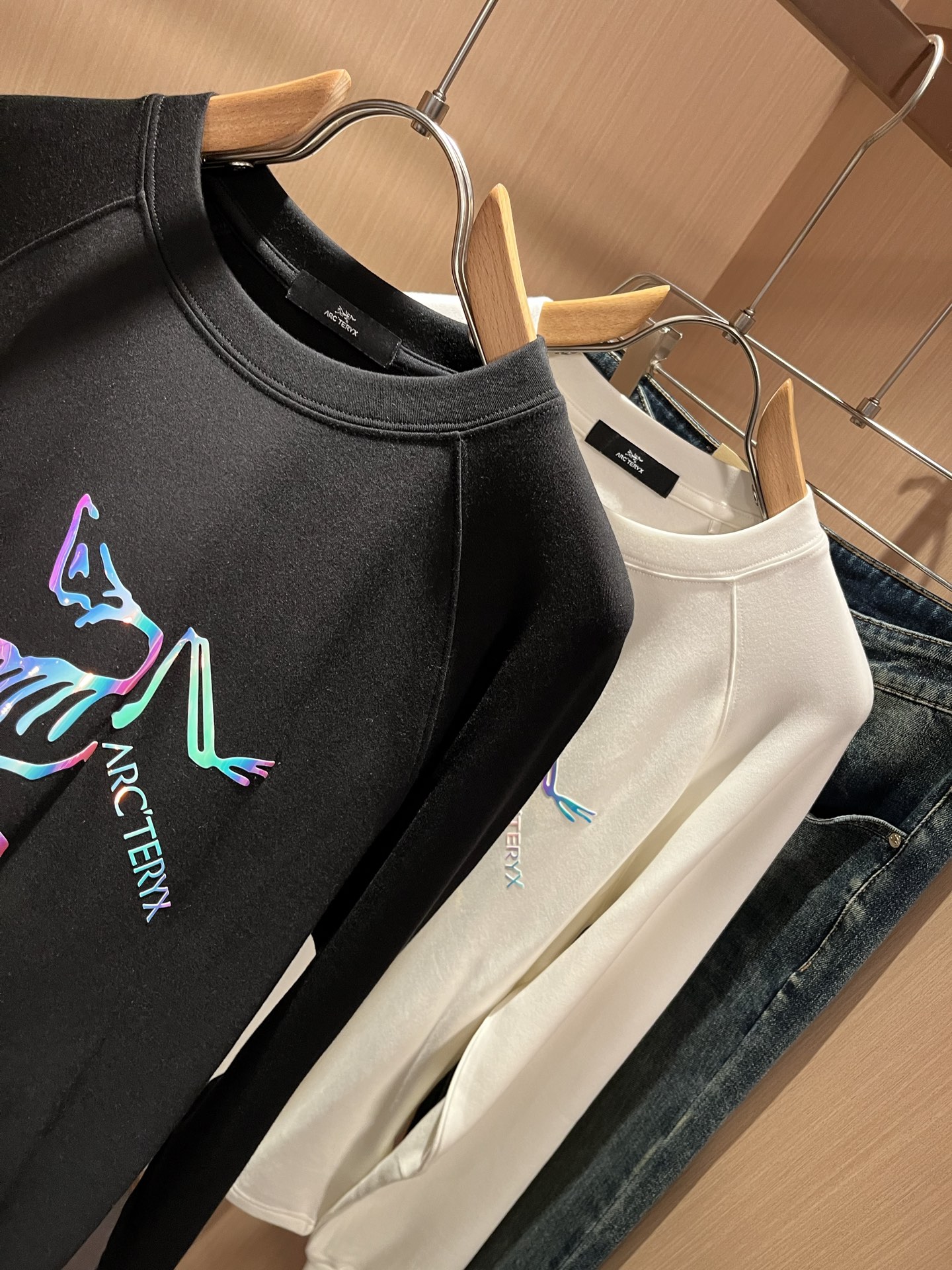 ARCTER*X始*祖鸟 2025秋冬新款男女同款👫休闲打底衫，户外品牌可能大家第一想到的就是加拿大鹅、