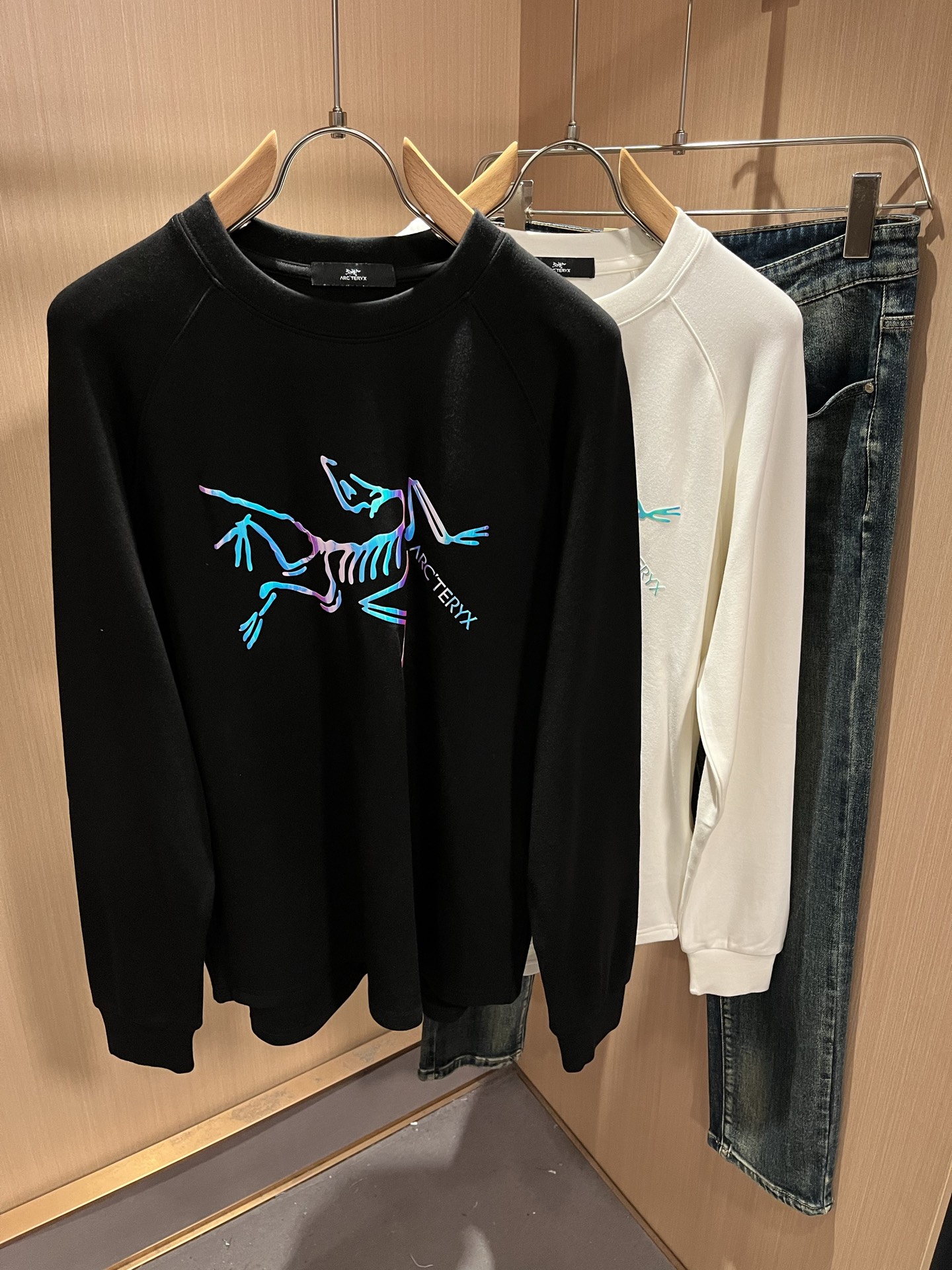 ARCTER*X始*祖鸟 2025秋冬新款男女同款👫休闲打底衫，户外品牌可能大家第一想到的就是加拿大鹅、