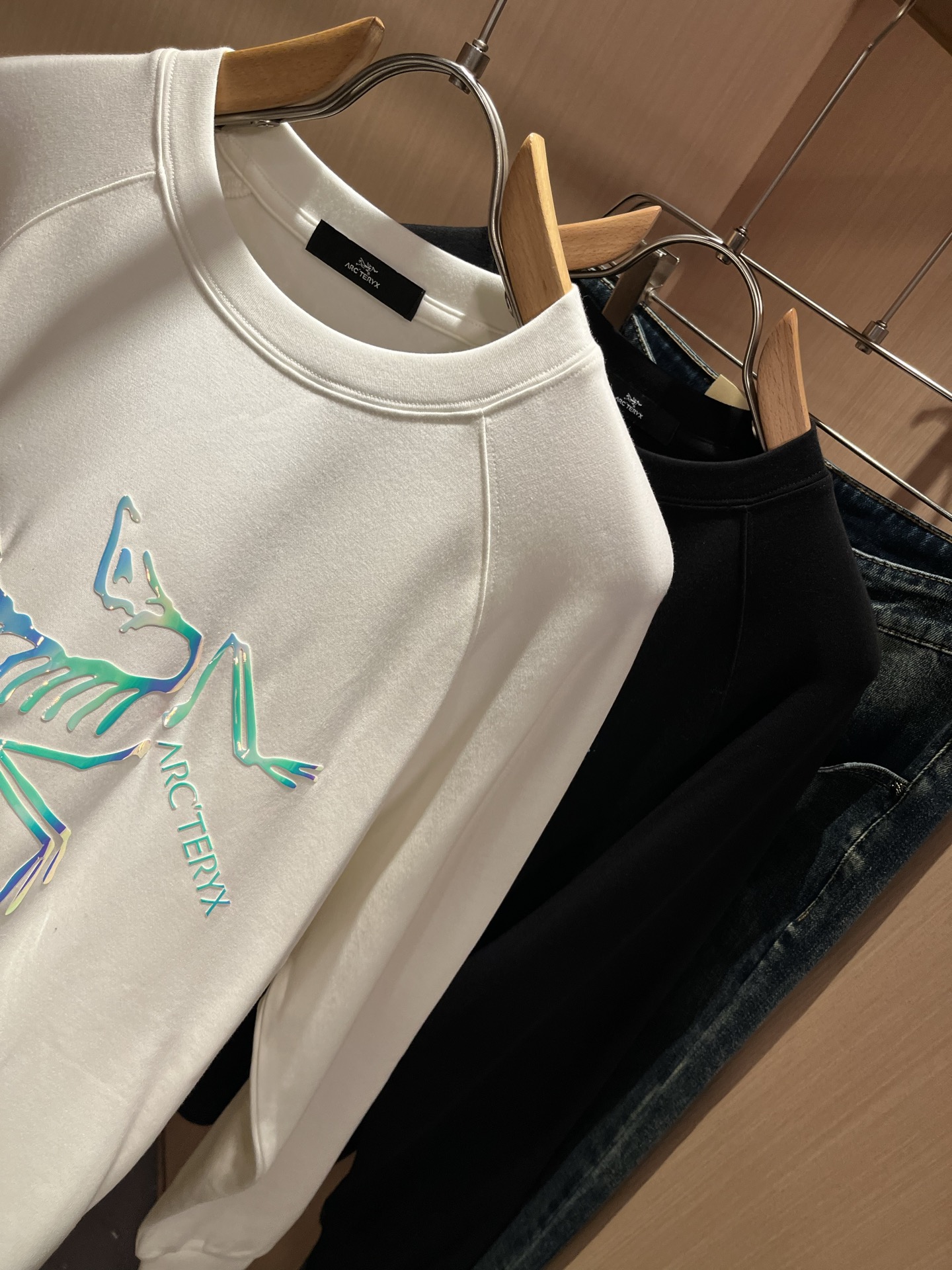 ARCTER*X始*祖鸟 2025秋冬新款男女同款👫休闲打底衫，户外品牌可能大家第一想到的就是加拿大鹅、