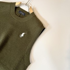 保罗POLOSPORT 2025秋冬新款男女同款👫羊毛马甲背心,简约纯色时尚款不乏有许多设计大咖们都对于 保罗POLOSPORT 2025秋冬新款男女同款👫羊毛马甲背心,简约纯色时尚款不乏有许多设计大咖们都对于