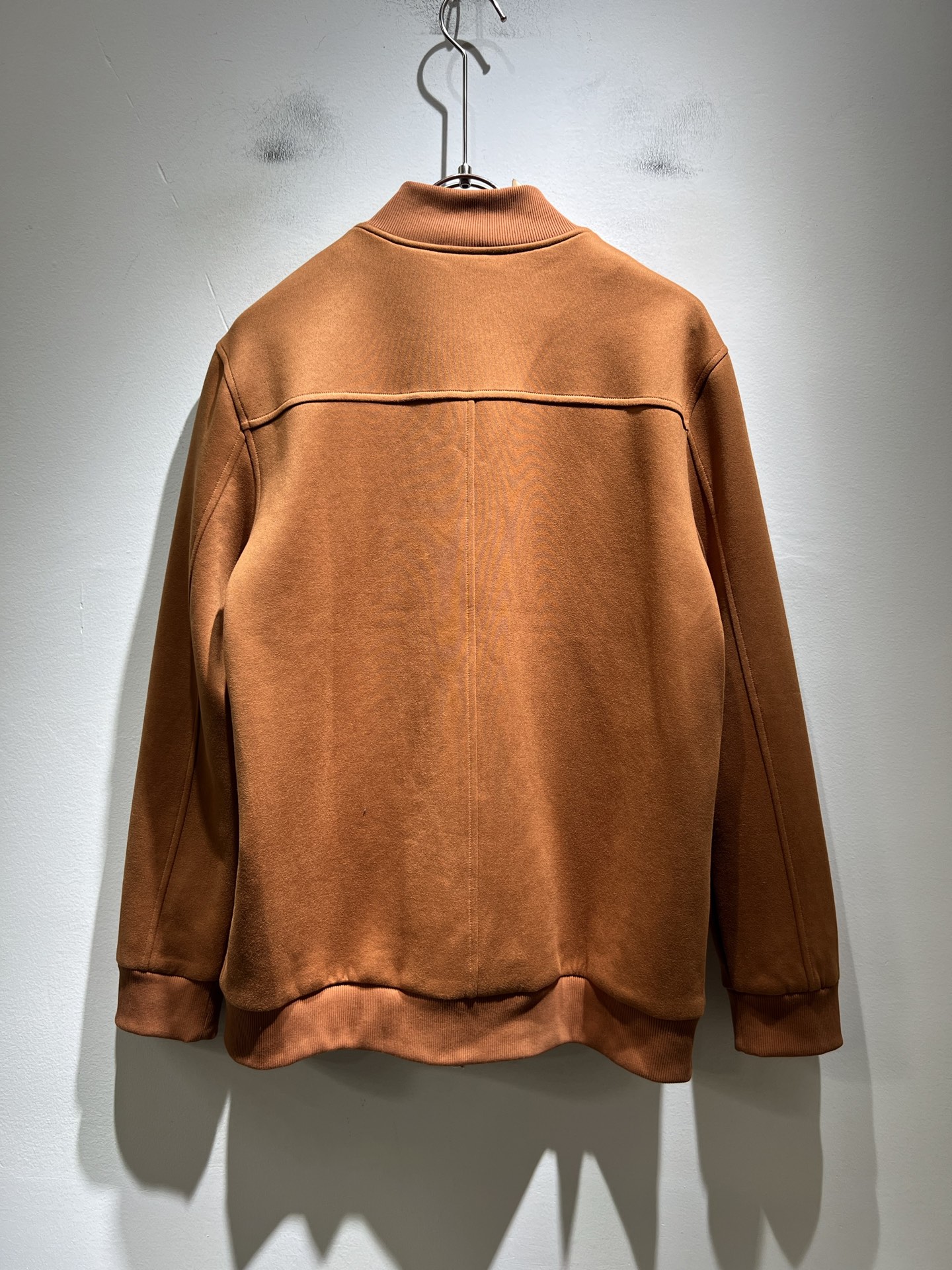 Loro Piana诺悠翩雅 2025秋冬新品男士休闲夹克外套，外贸公司订单！客供仿绒棉材质，刺绣log