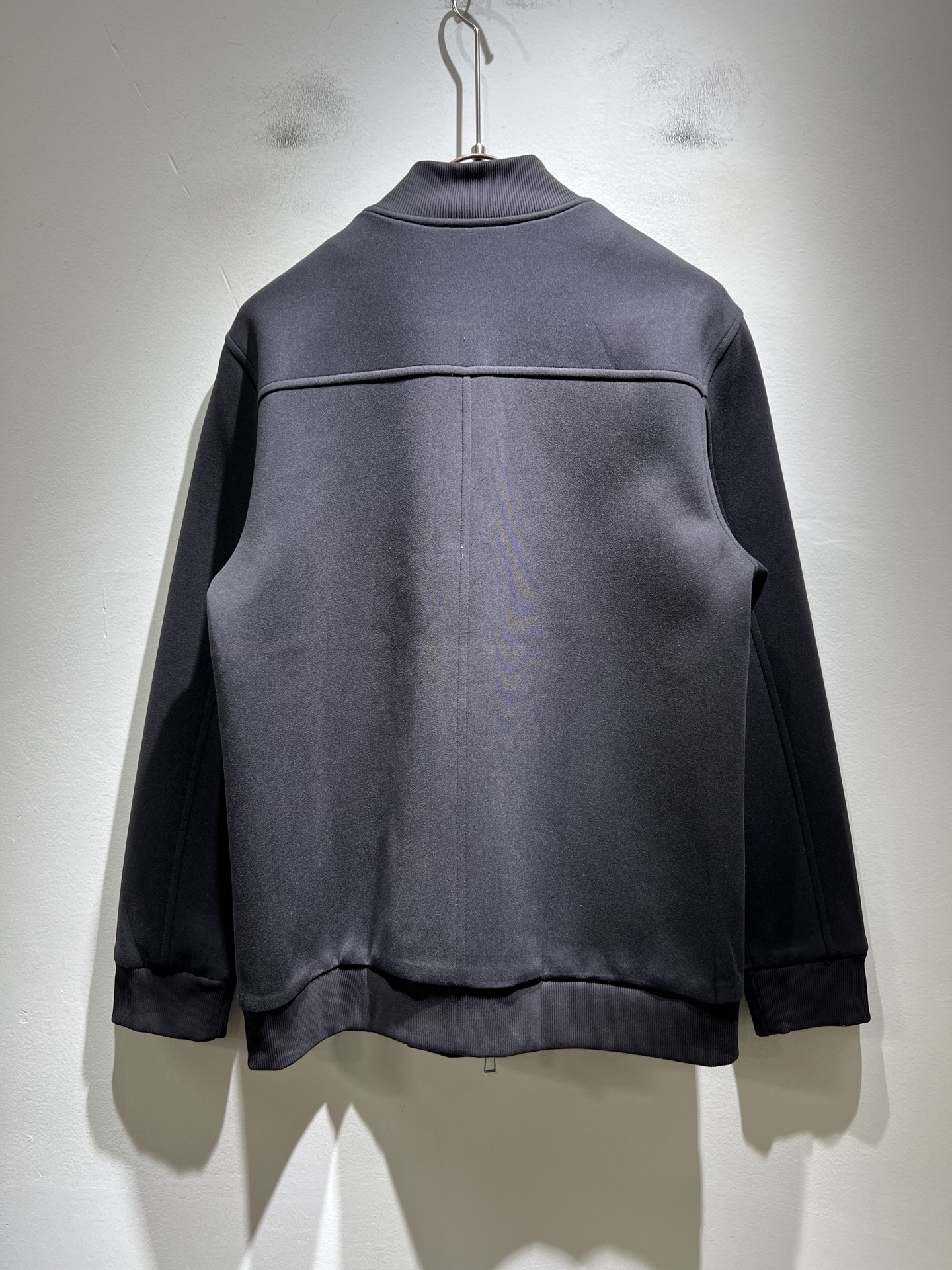 Loro Piana诺悠翩雅 2025秋冬新品男士休闲夹克外套，外贸公司订单！客供仿绒棉材质，刺绣log