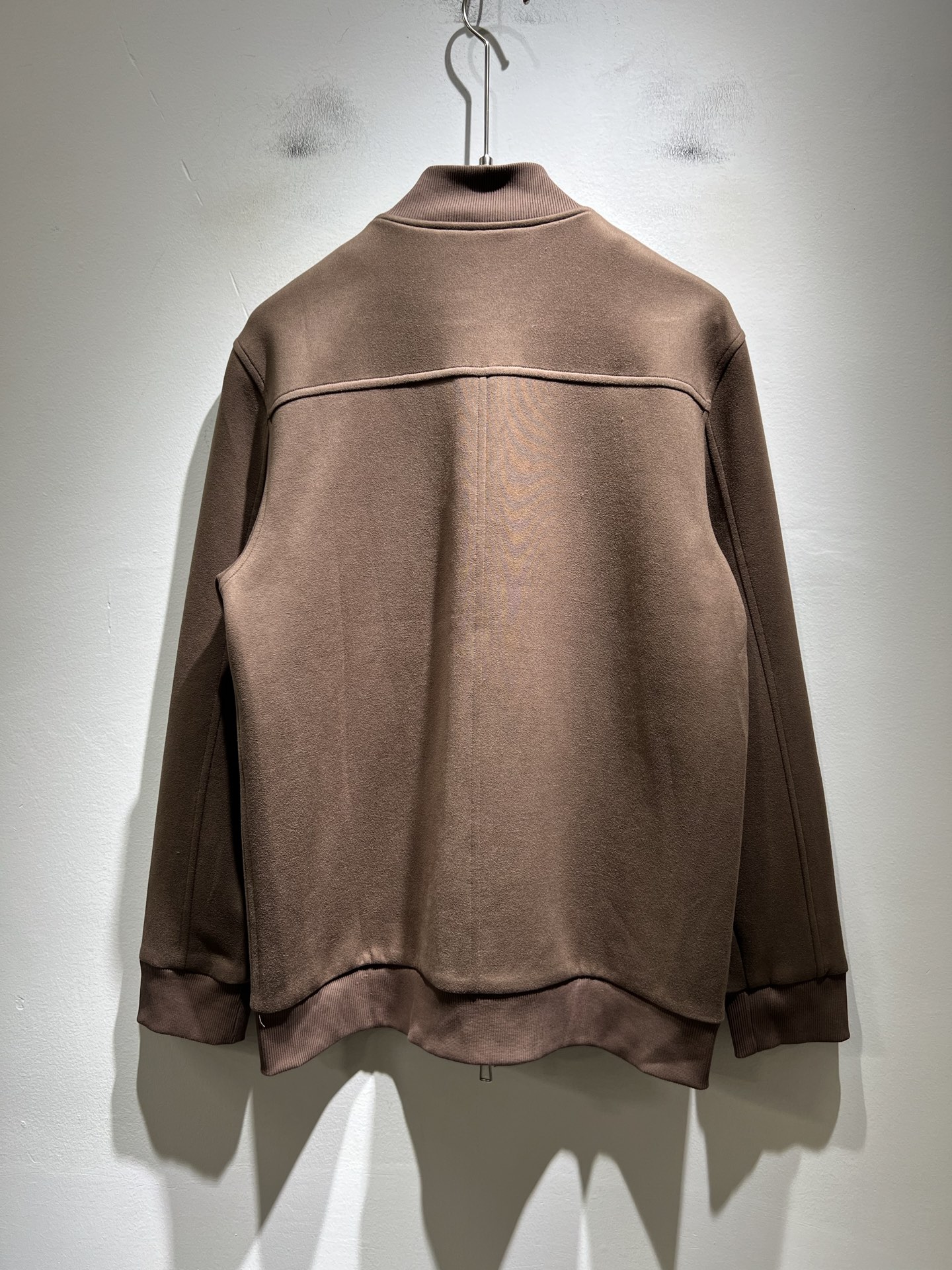 Loro Piana诺悠翩雅 2025秋冬新品男士休闲夹克外套，外贸公司订单！客供仿绒棉材质，刺绣log