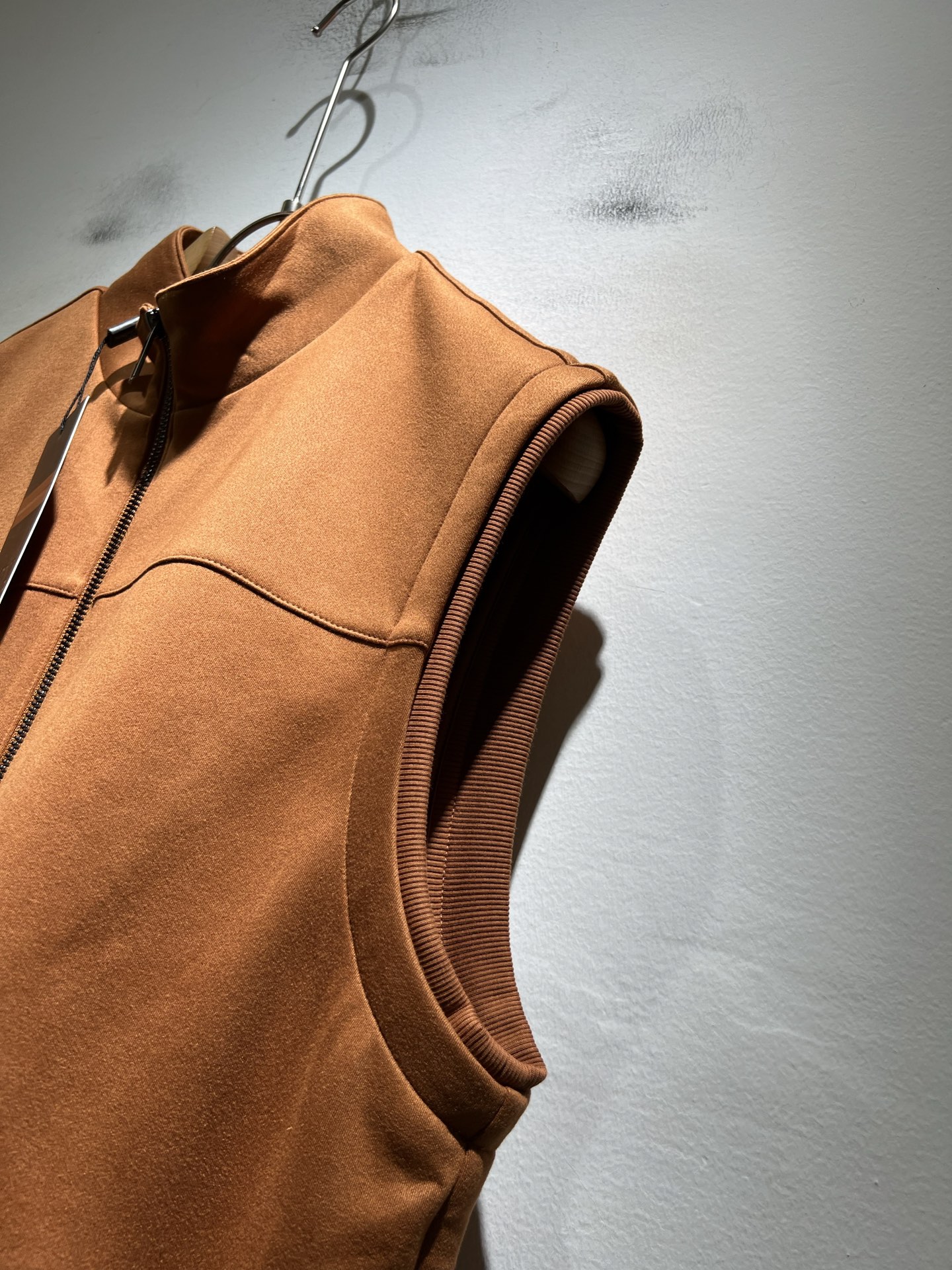 Ermenegildo Zeg*a杰*亚 2025秋冬新品男士马甲，官网同步！外贸公司订单！客供仿绒棉材