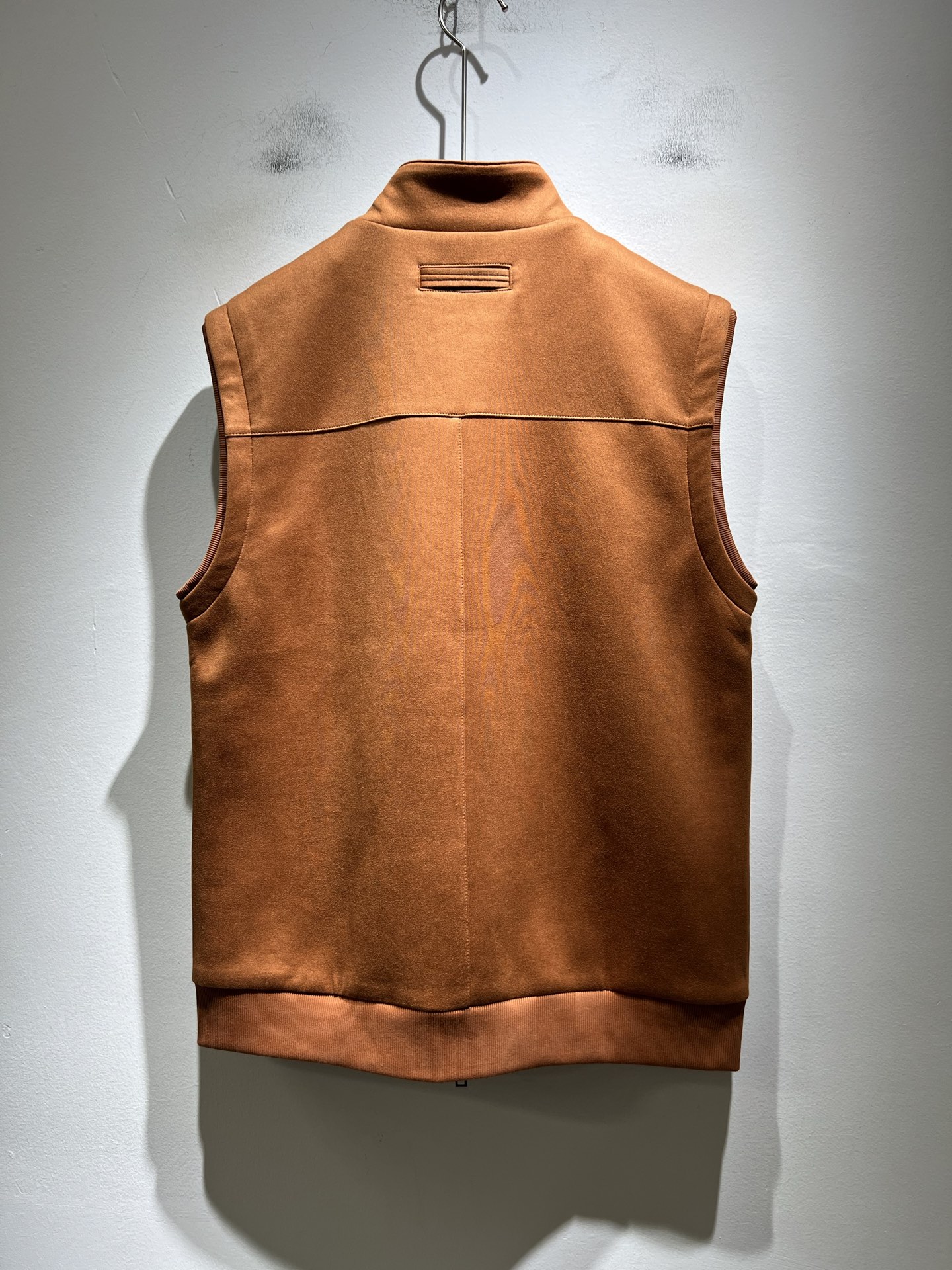 Ermenegildo Zeg*a杰*亚 2025秋冬新品男士马甲，官网同步！外贸公司订单！客供仿绒棉材