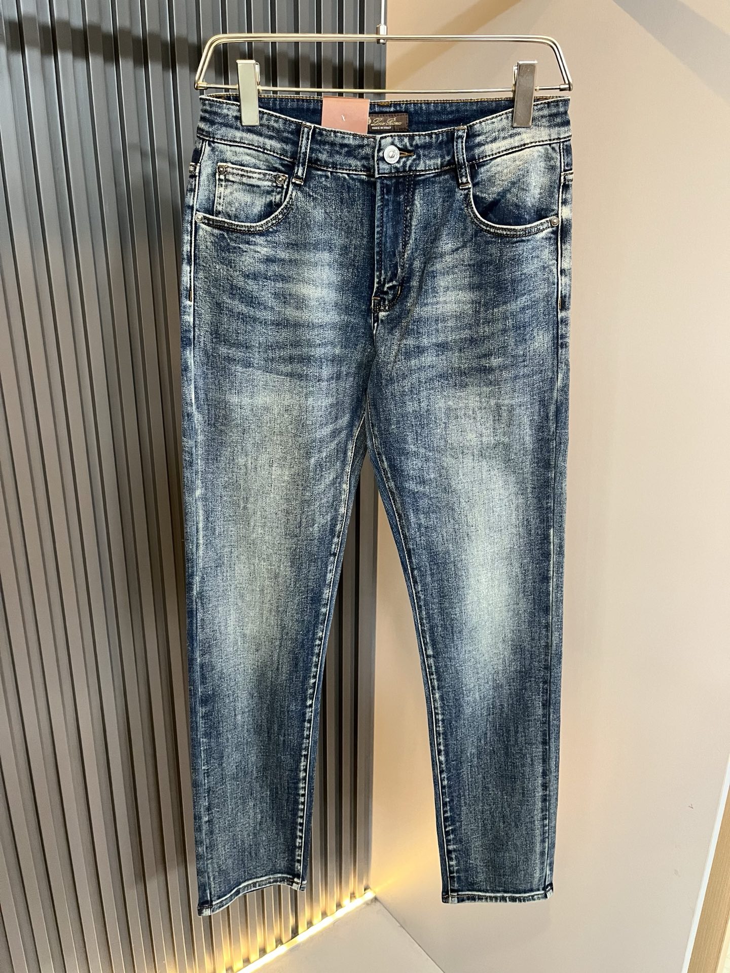 Loro Piana诺悠翩雅 2025秋冬新品男士时装款高端休闲裤，香港洋行渠道货，日本原厂出品，纯血统