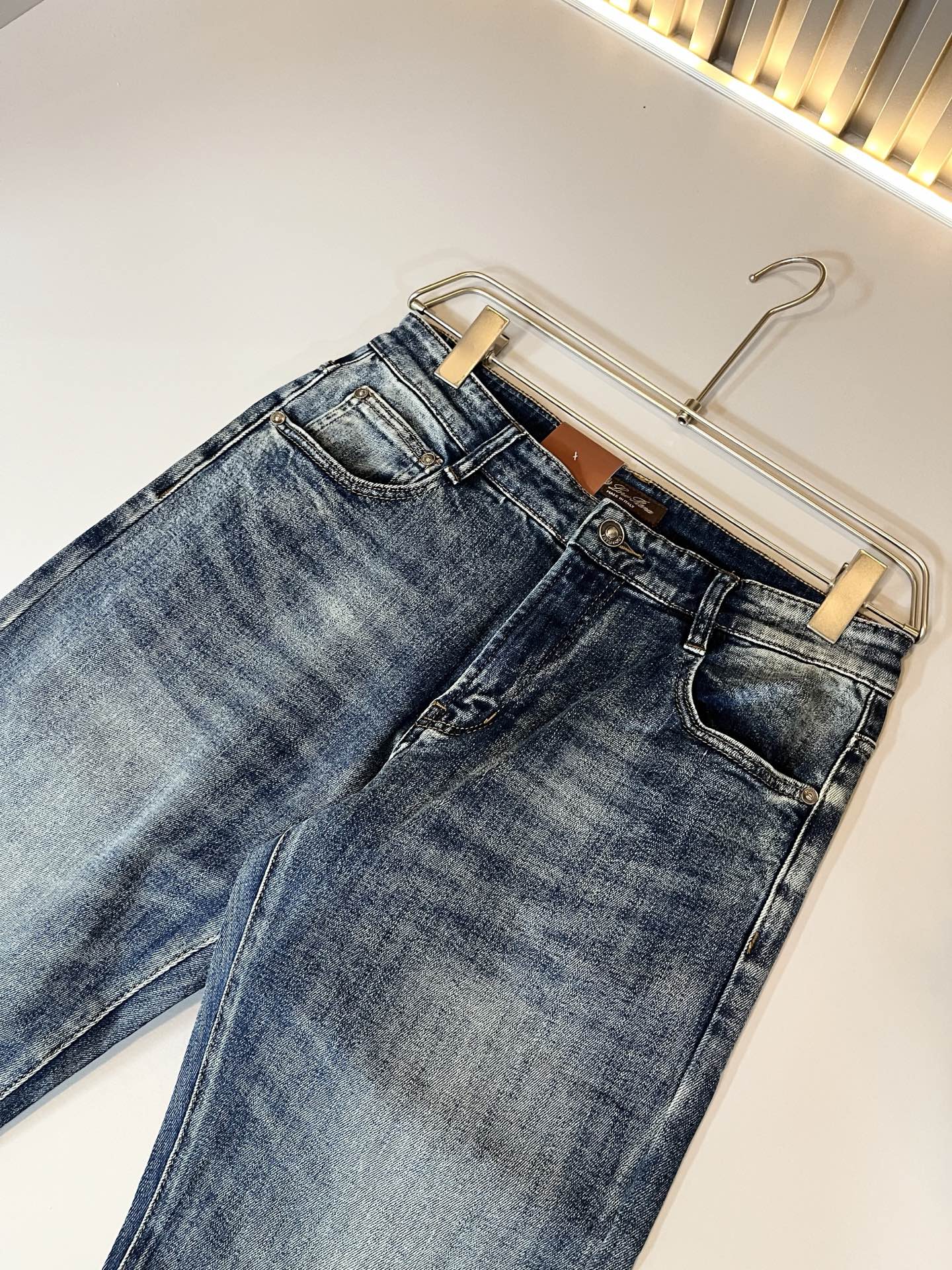 Loro Piana诺悠翩雅 2025秋冬新品男士时装款高端休闲裤，香港洋行渠道货，日本原厂出品，纯血统