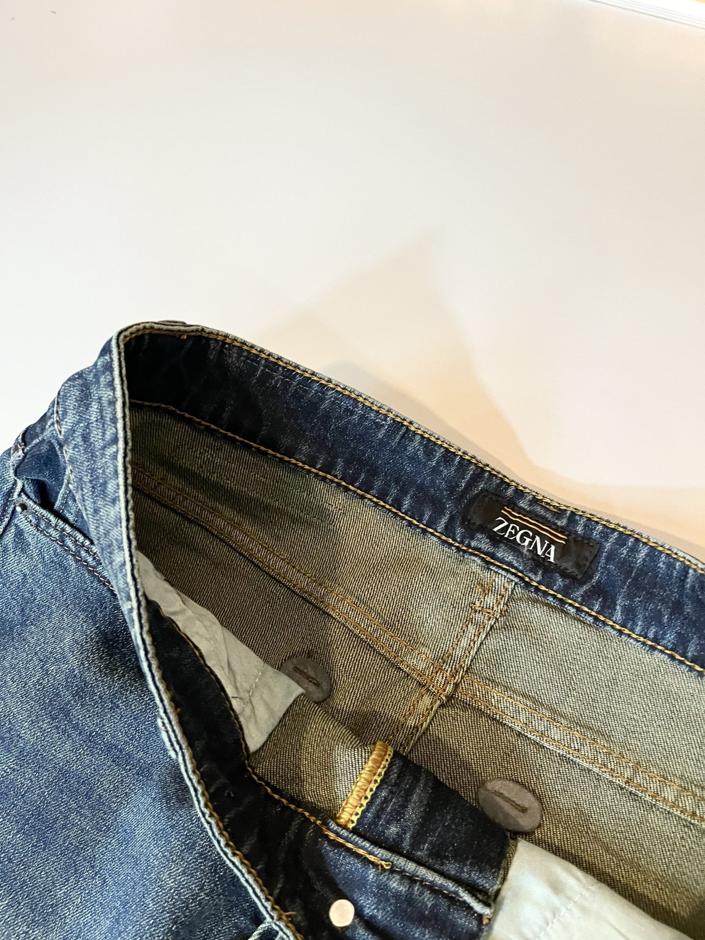 Zegna 杰尼亚 2025秋冬新款男士休闲牛仔裤，压轴的渠道货出现了！！柜台同步销售！ 毫不夸张的说，