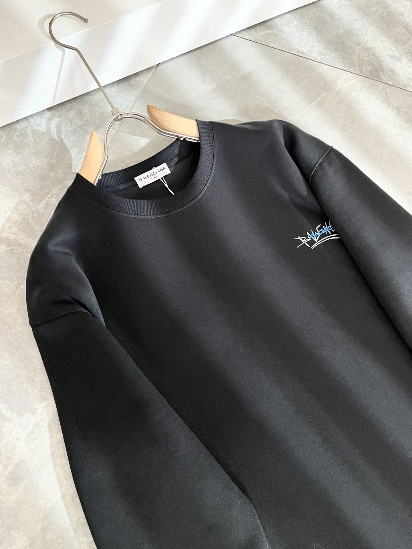 BALENCIA*巴黎*家 2025秋冬最新款百搭卫衣，男女同款👫❤️经典标志图案字母logo图案压胶工