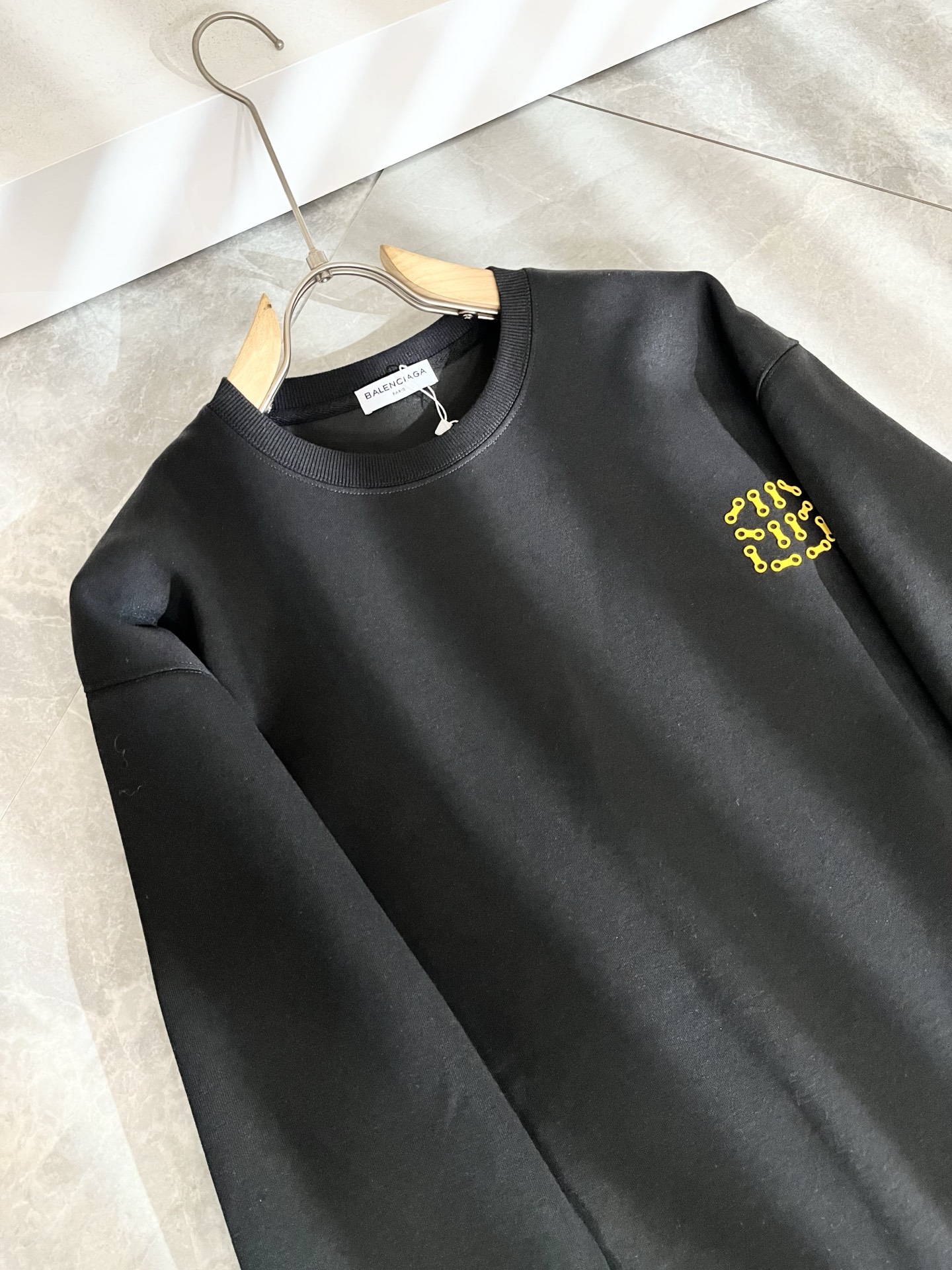 BALENCIA*巴黎*家 2025秋冬最新款百搭卫衣，男女同款👫❤️经典标志图案字母logo图案压胶工