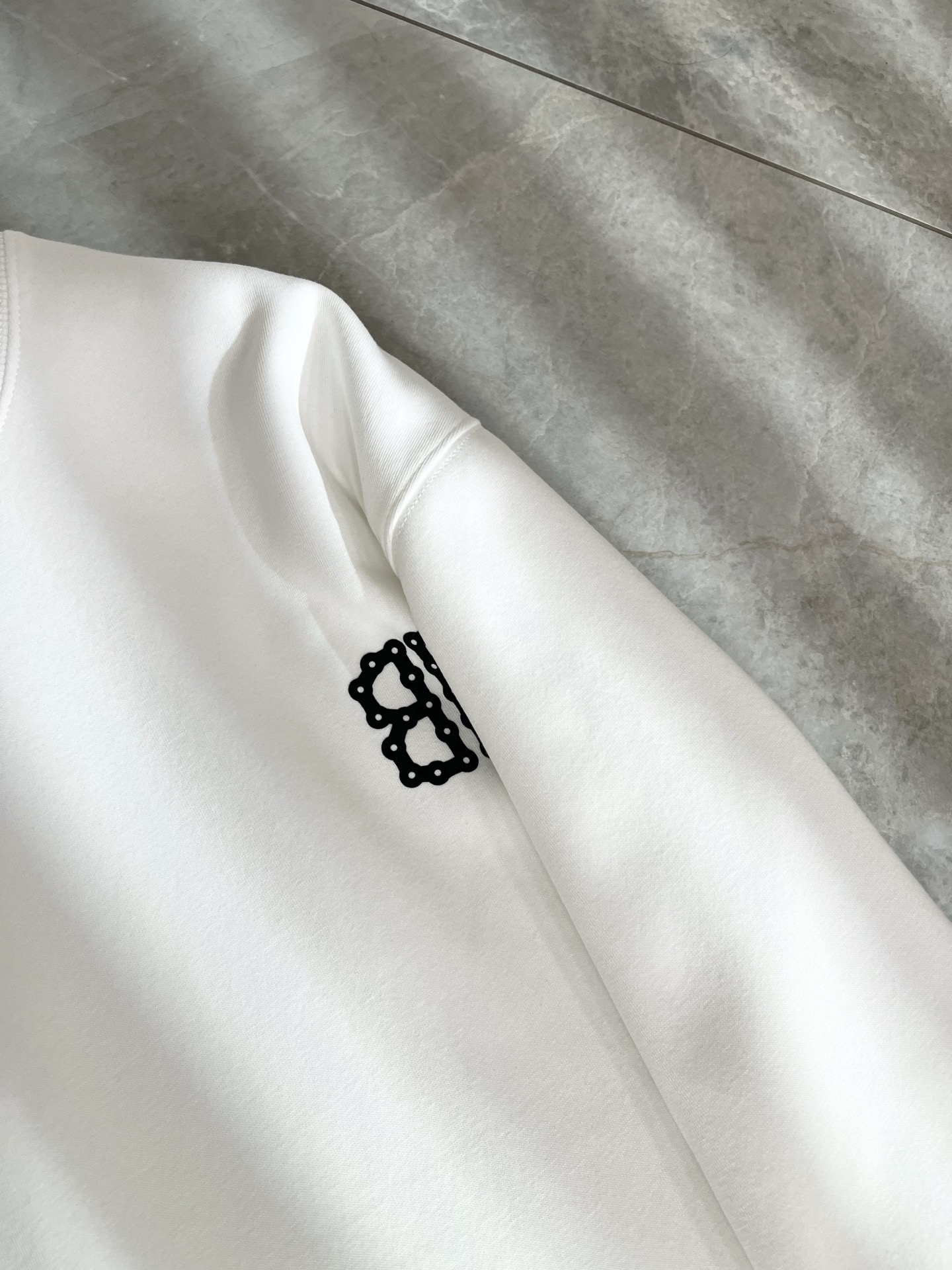 BALENCIA*巴黎*家 2025秋冬最新款百搭卫衣，男女同款👫❤️经典标志图案字母logo图案压胶工