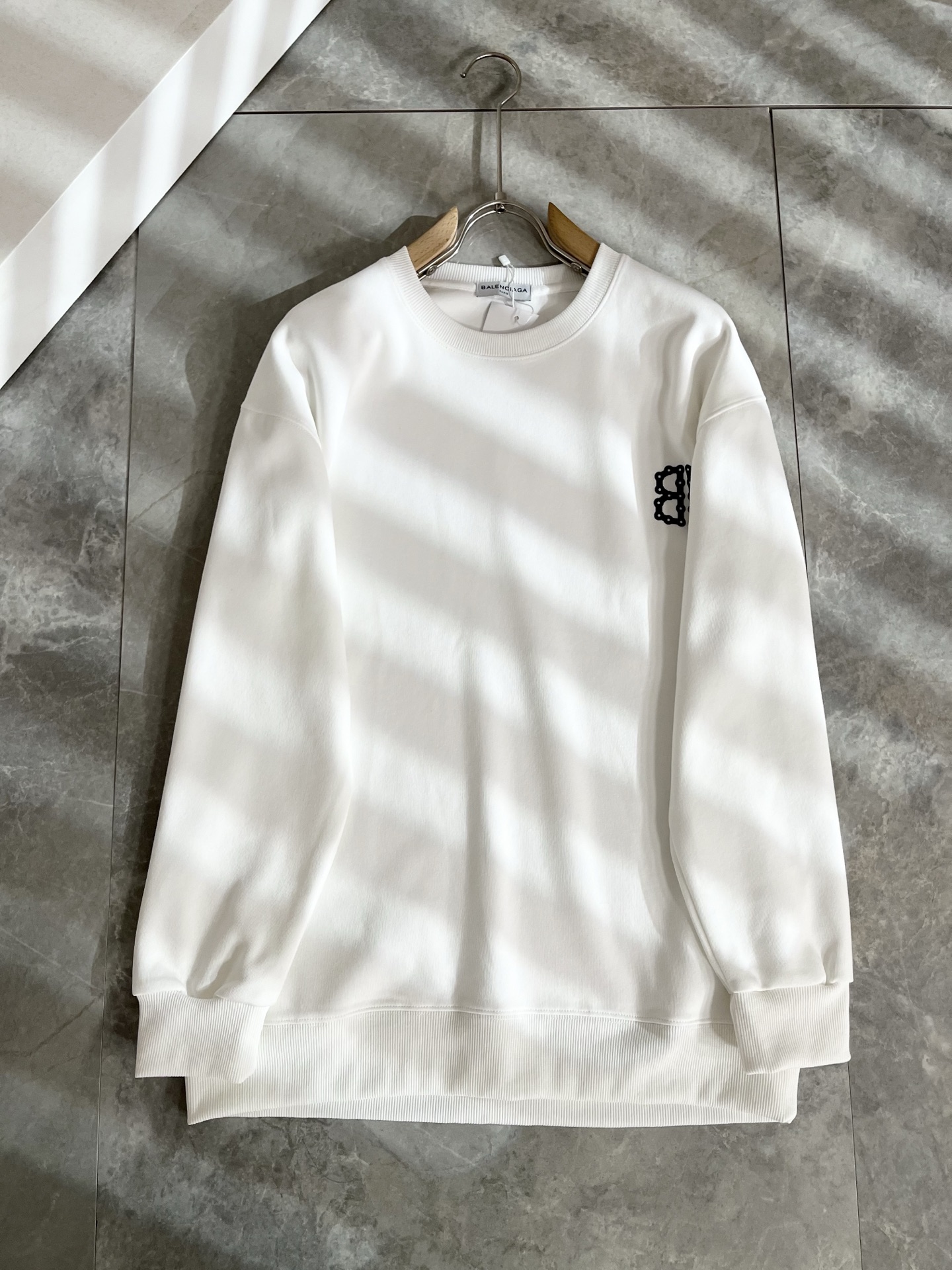 BALENCIA*巴黎*家 2025秋冬最新款百搭卫衣，男女同款👫❤️经典标志图案字母logo图案压胶工