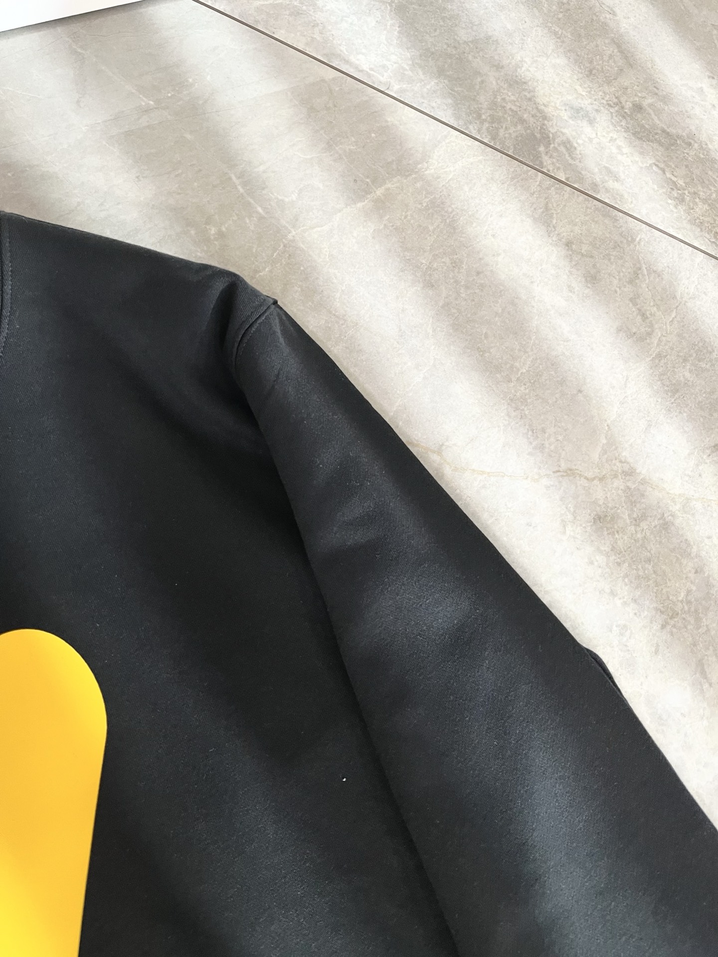 AMI 2025秋冬新款男女同款👫卫衣，最新款全网独家首上！！~既经典有时尚百搭，谁不爱啊，将经典再次展