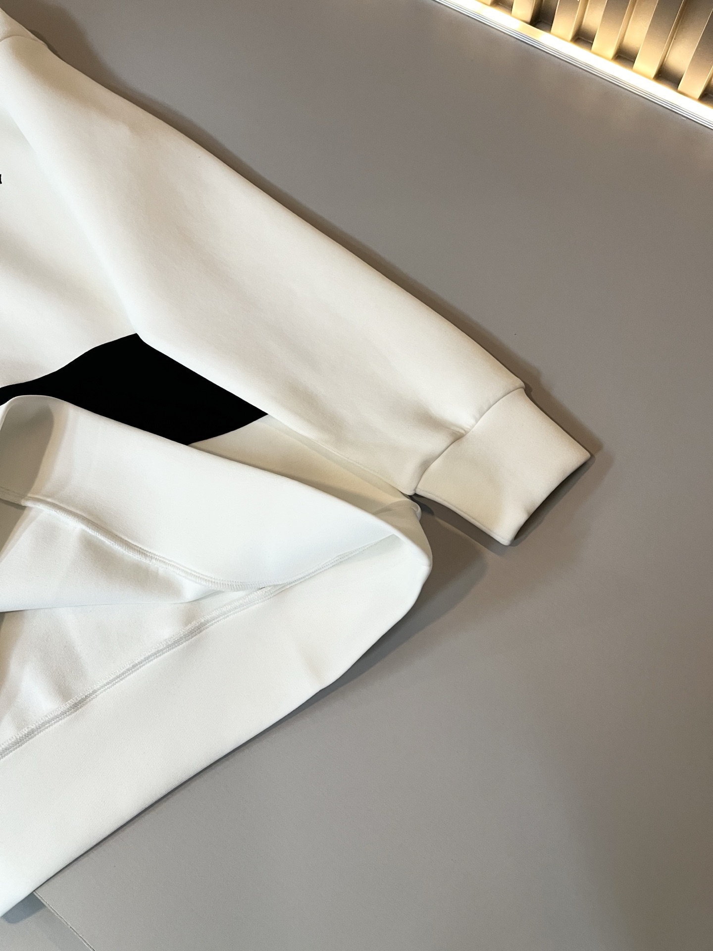 BURBER*Y巴*莉 2025秋冬新款男女同款👫基础休闲百搭棉质圆领卫衣，男女同款卫衣！贸易公司渠道稀