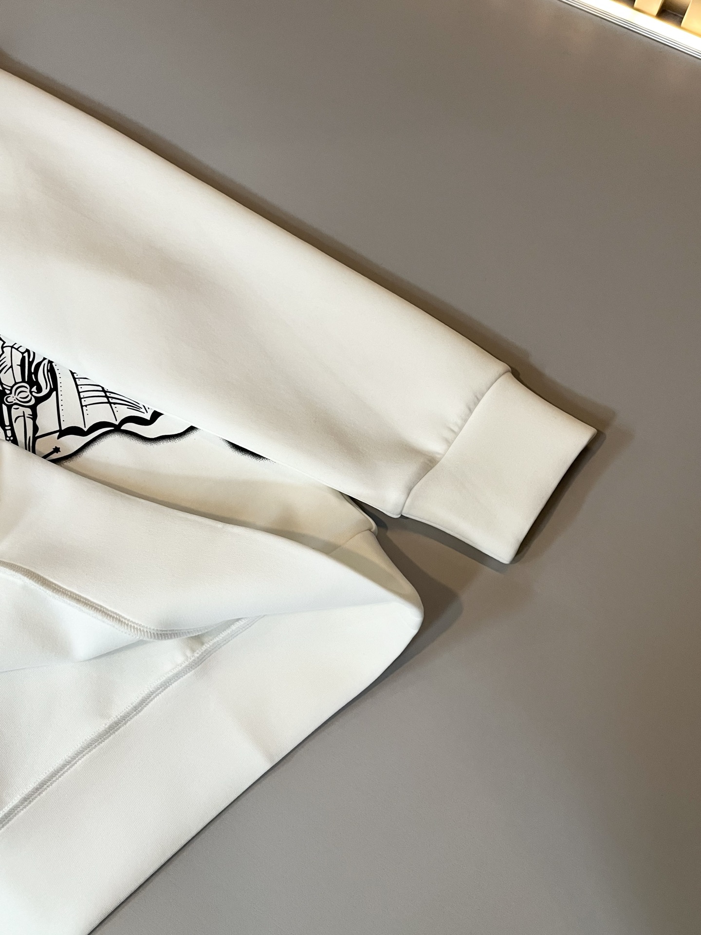 BURBER*Y巴*莉 2025秋冬新款男女同款👫基础休闲百搭棉质圆领卫衣，男女同款卫衣！贸易公司渠道稀