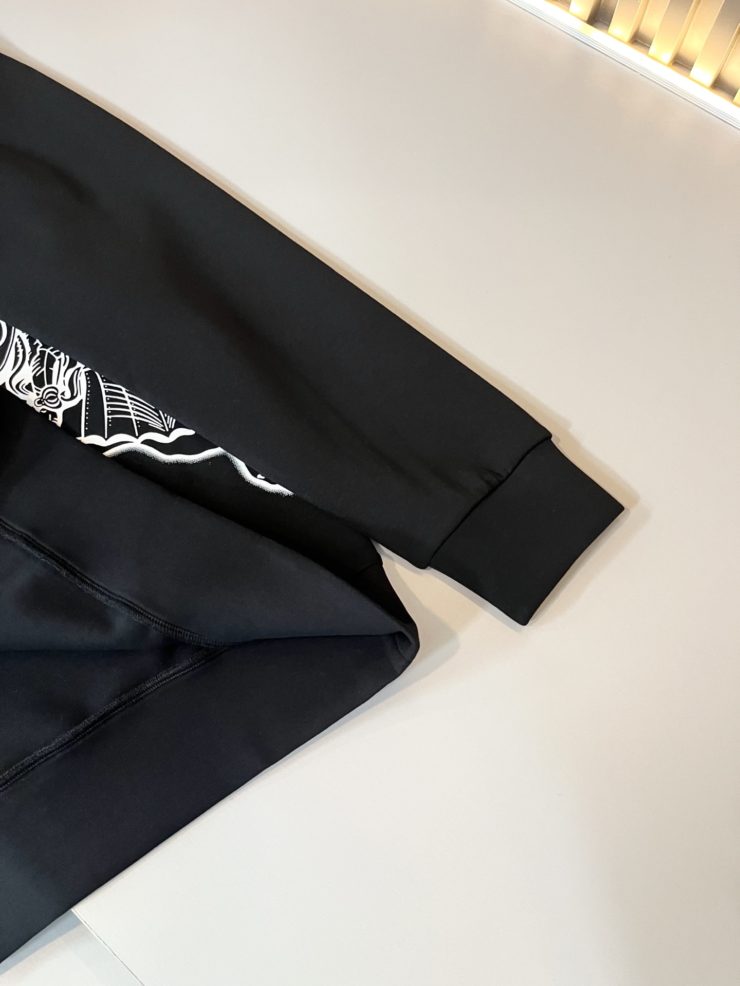 BURBER*Y巴*莉 2025秋冬新款男女同款👫基础休闲百搭棉质圆领卫衣，男女同款卫衣！贸易公司渠道稀