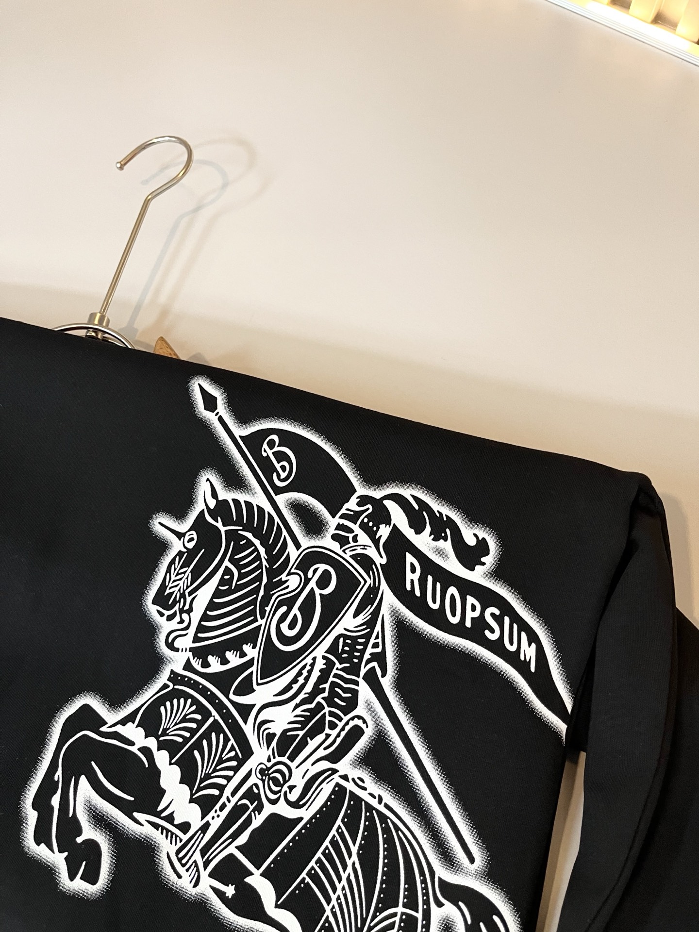 BURBER*Y巴*莉 2025秋冬新款男女同款👫基础休闲百搭棉质圆领卫衣，男女同款卫衣！贸易公司渠道稀