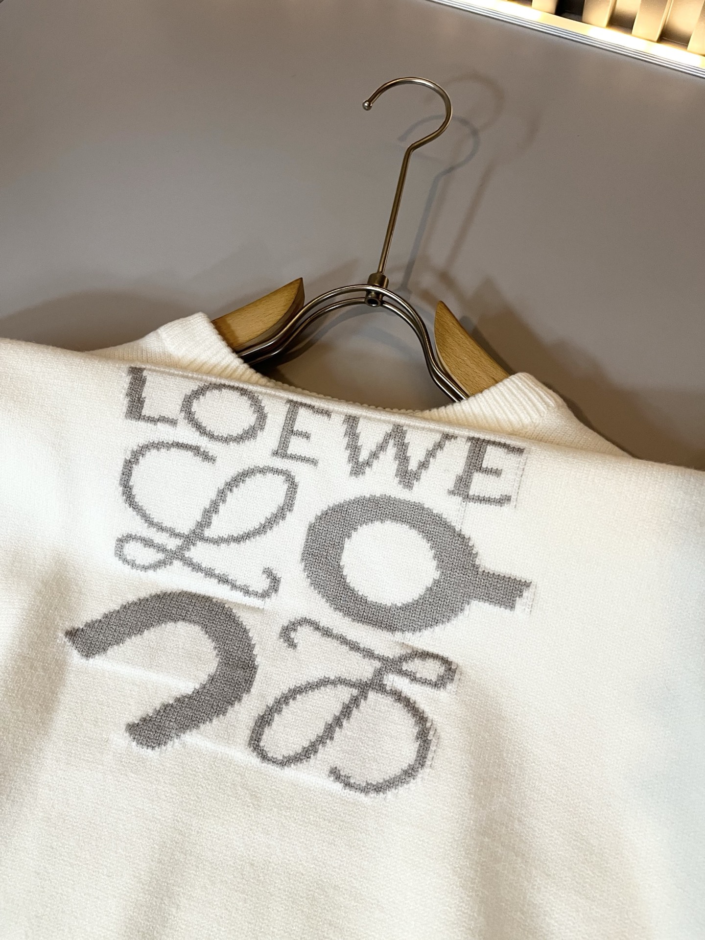 LO*WE/罗*威2025秋冬新款男女同款👫针织羊毛衫，贸易公司渠道货，2025年最新品，官柜同步售卖，