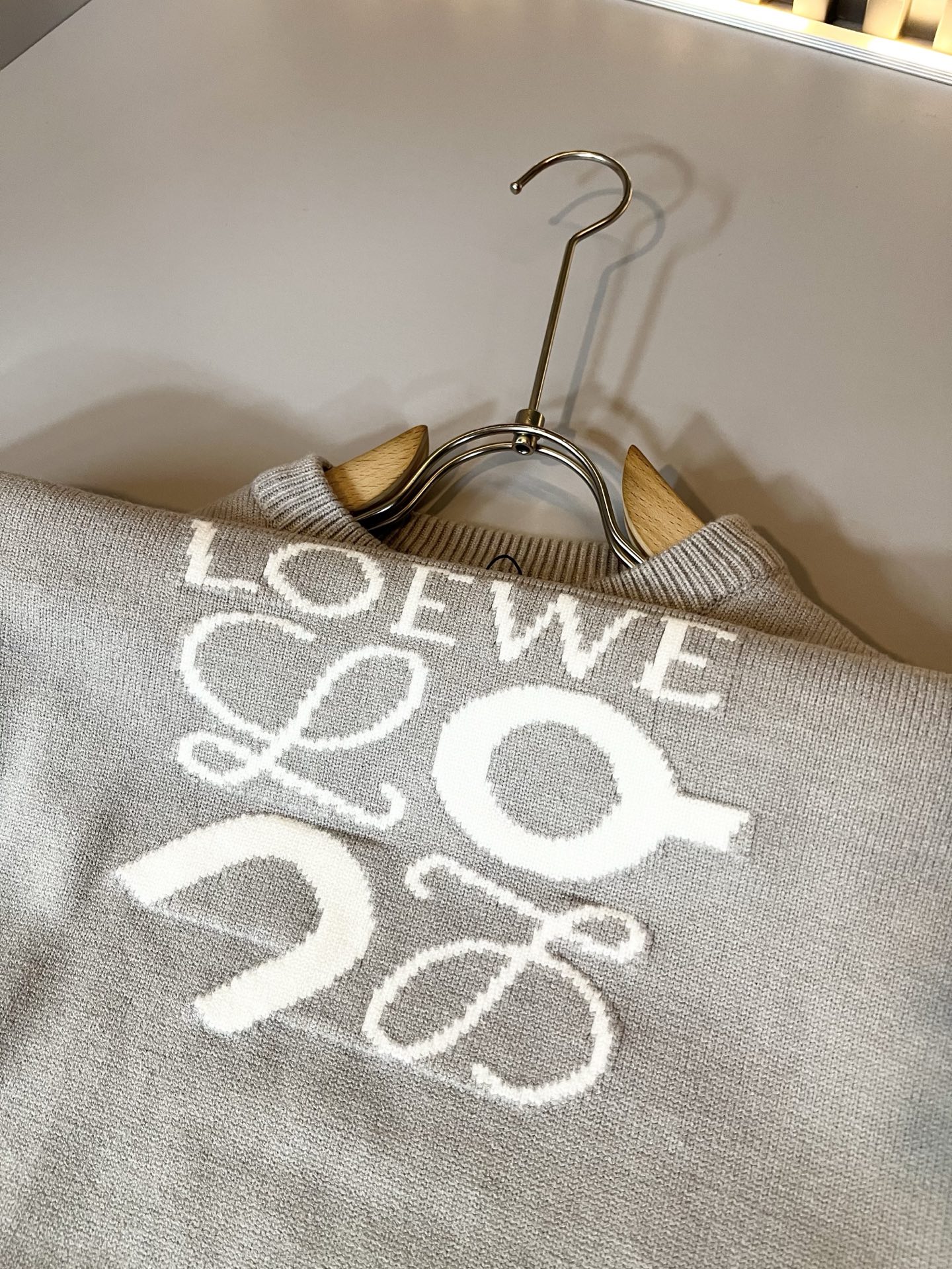 LO*WE/罗*威2025秋冬新款男女同款👫针织羊毛衫，贸易公司渠道货，2025年最新品，官柜同步售卖，