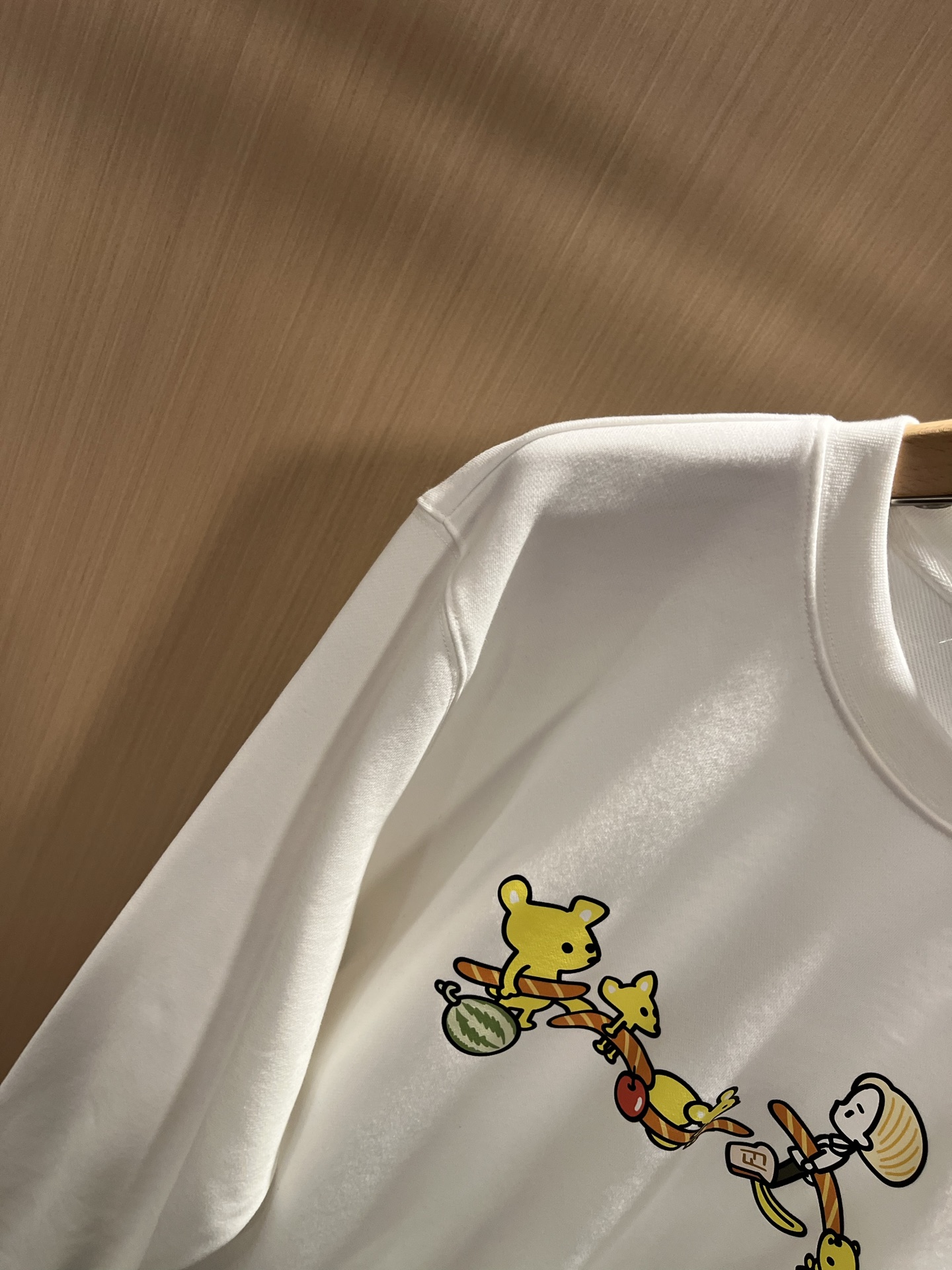 FEN*I 芬*迪2025秋冬新款FD家族男女同款小怪兽卫衣，男女同款👫百搭。意大利原厂订单，FD家族人