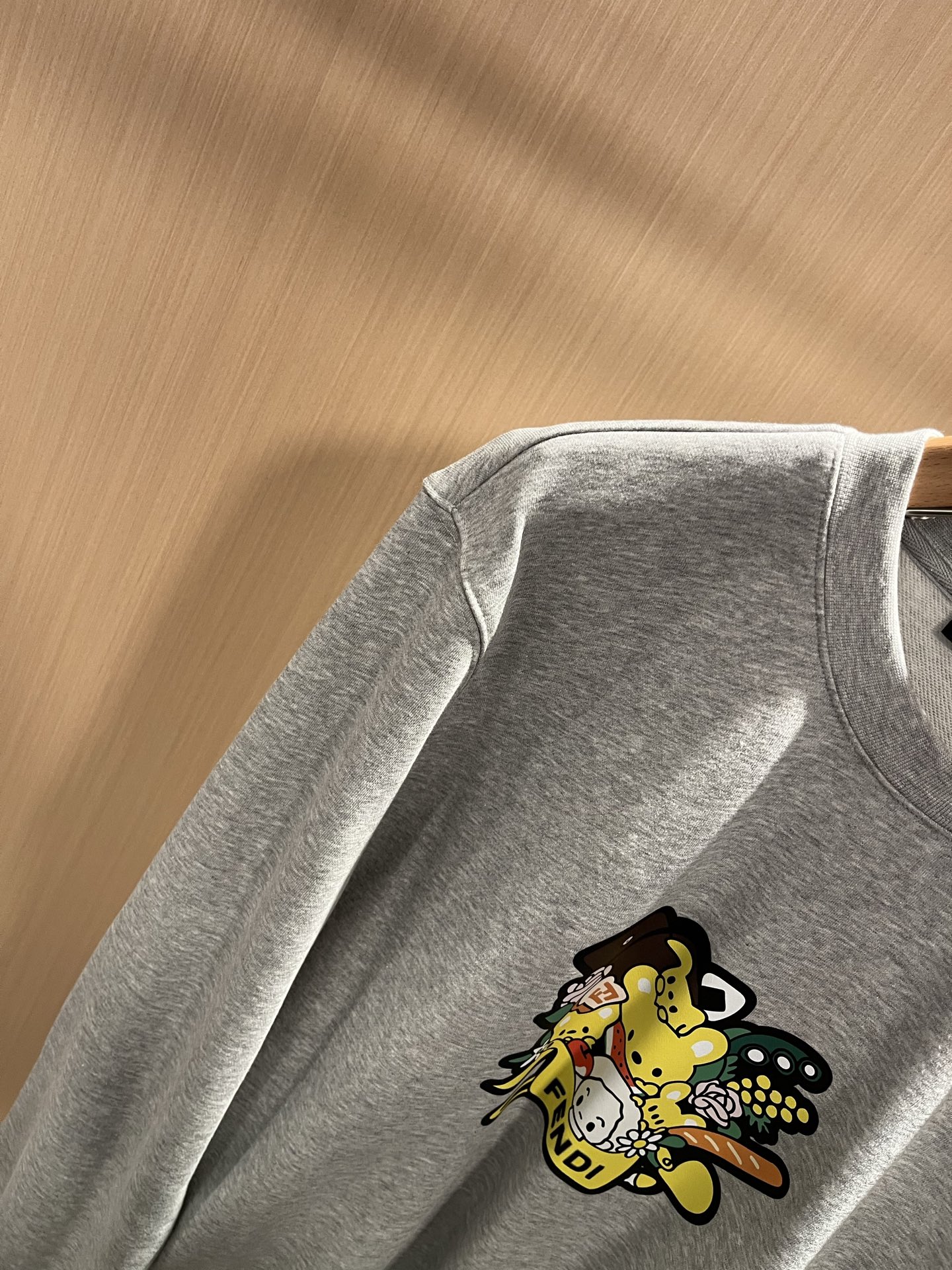 FEN*I 芬*迪2025秋冬新款FD家族男女同款小怪兽卫衣，男女同款👫百搭。意大利原厂订单，FD家族人