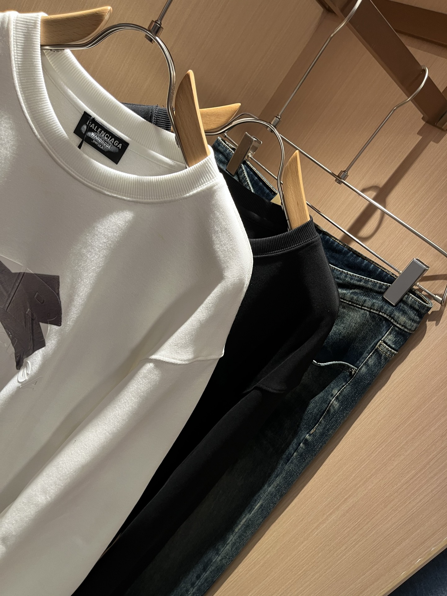 BALENCIA*巴黎*家 2025秋冬最新款百搭连帽卫衣，男女同款👫❤️经典标志图案字母logo图案压