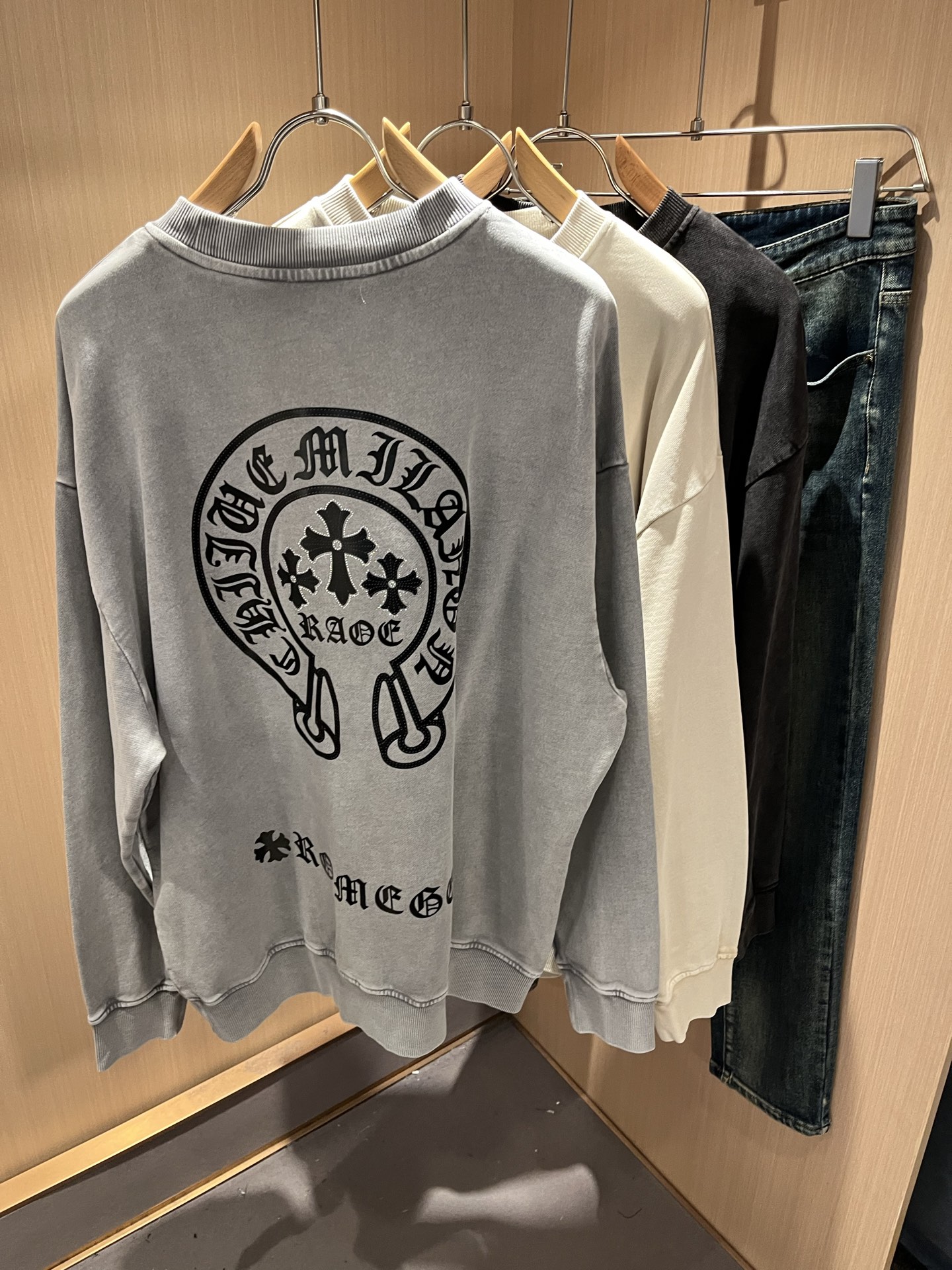 Chrome hear*s克*心 2025秋冬新款男女同款👫卫衣！男女同款一款让你从心底认可的高街夹克外