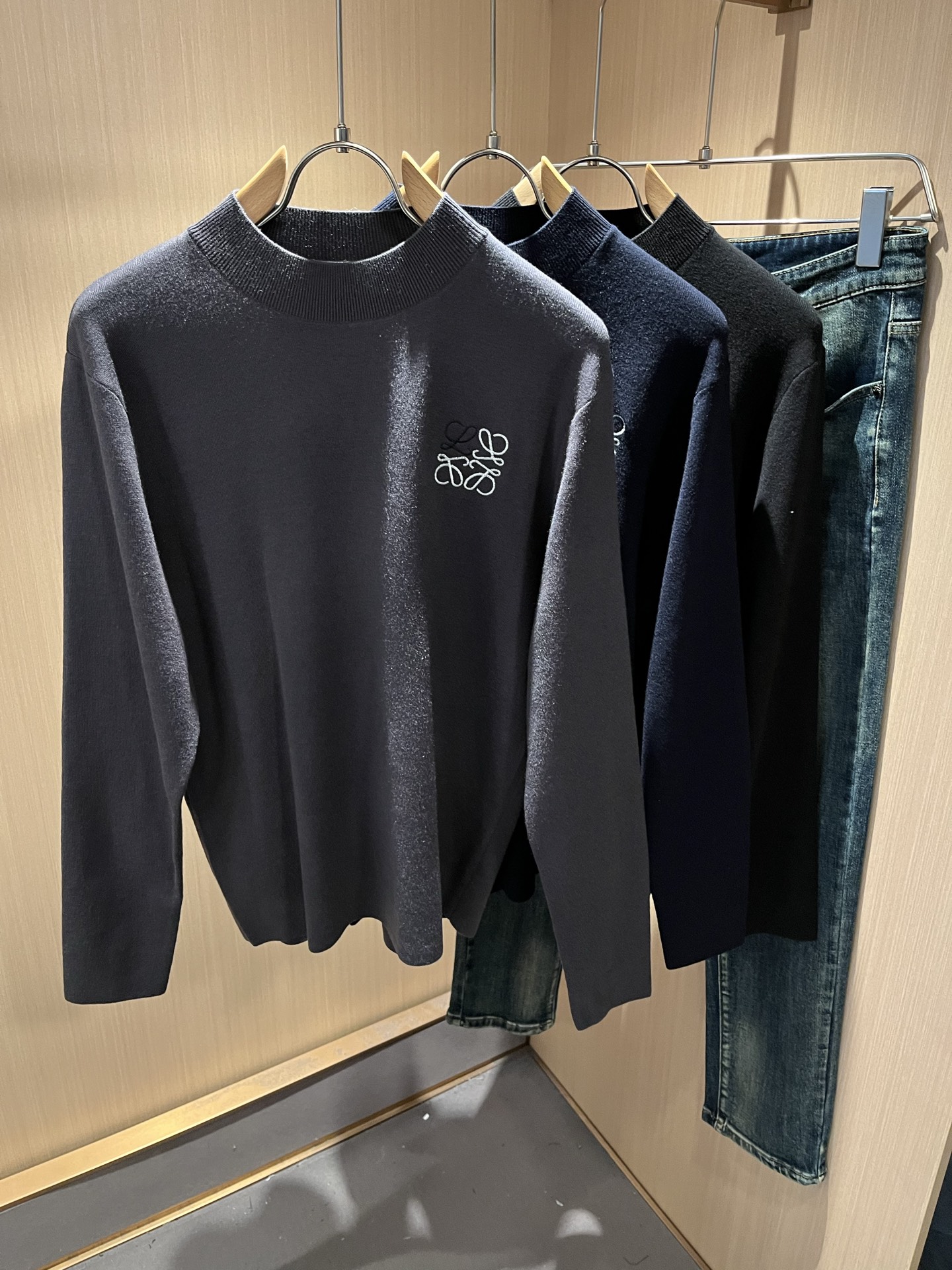 LO*WE/罗*威2025秋冬新款男女同款👫针织羊毛衫，贸易公司渠道货，2025年最新品，官柜同步售卖，