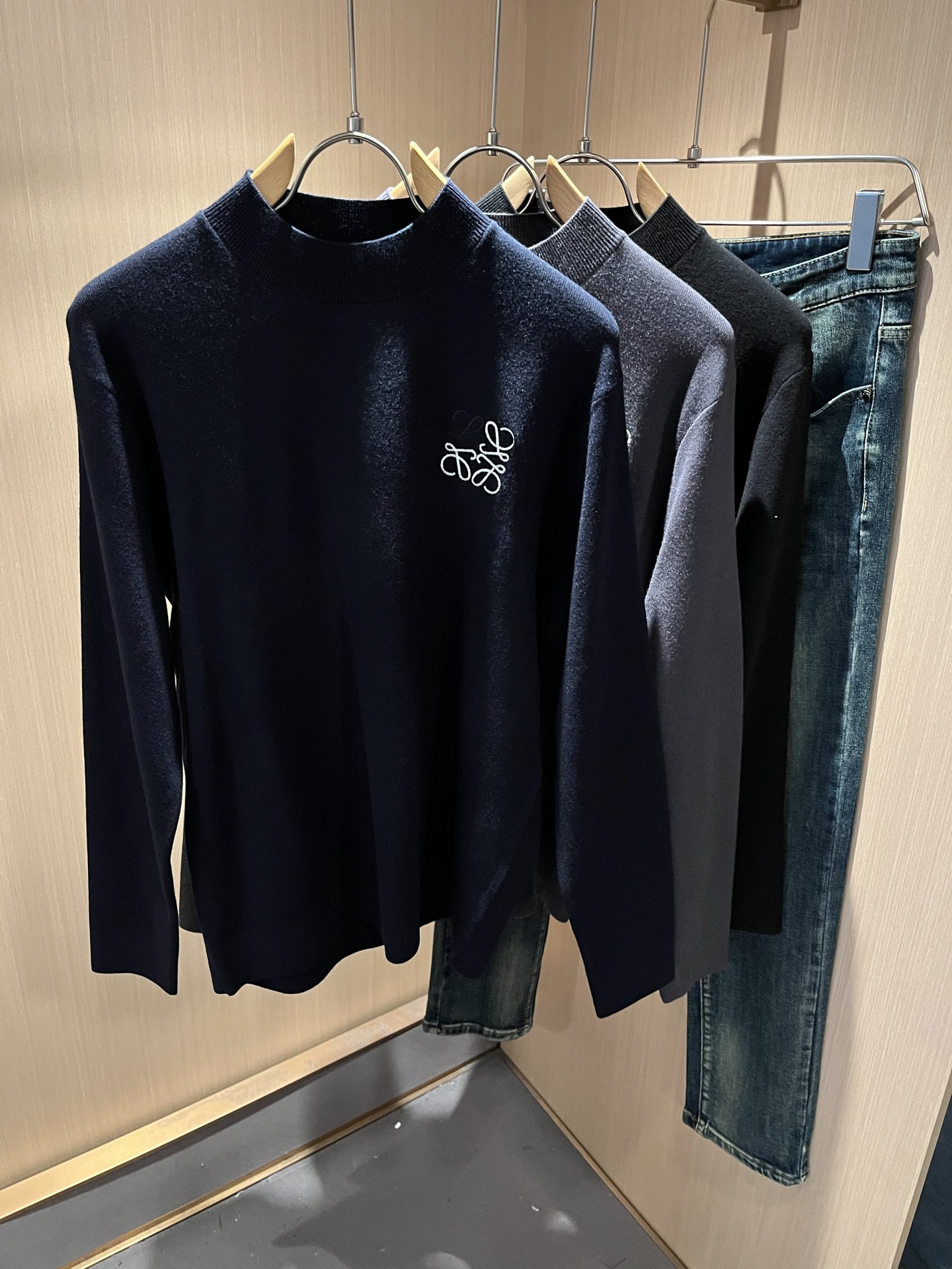 LO*WE/罗*威2025秋冬新款男女同款👫针织羊毛衫，贸易公司渠道货，2025年最新品，官柜同步售卖，