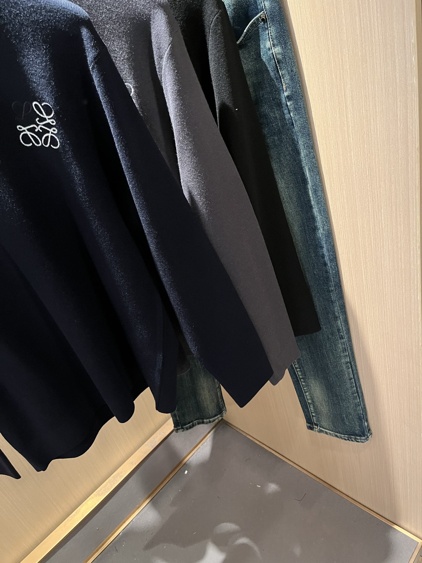 LO*WE/罗*威2025秋冬新款男女同款👫针织羊毛衫，贸易公司渠道货，2025年最新品，官柜同步售卖，