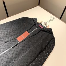 Gucc*古家 2025秋冬最新男女同款👫套装,贸易公司渠道稀出,同步官网发售 ! 新时尚元素设计 Gucc*古家 2025秋冬最新男女同款👫套装,贸易公司渠道稀出,同步官网发售 ! 新时尚元素设计