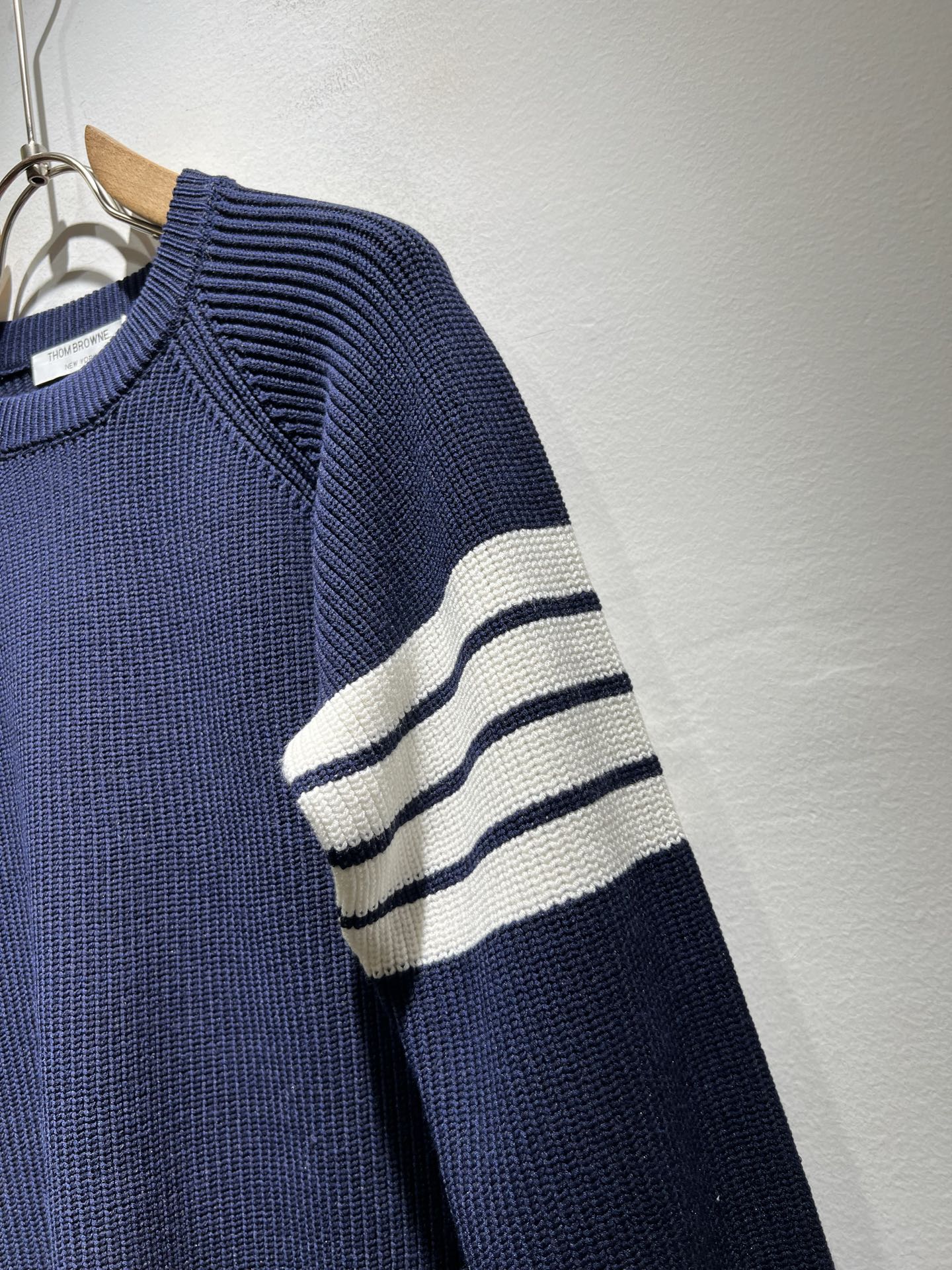 ThomBrow*e汤姆*朗2025秋冬新款男女同款👫针织羊毛衫，今年的专柜新品，男女同款👫超软羊毛面料