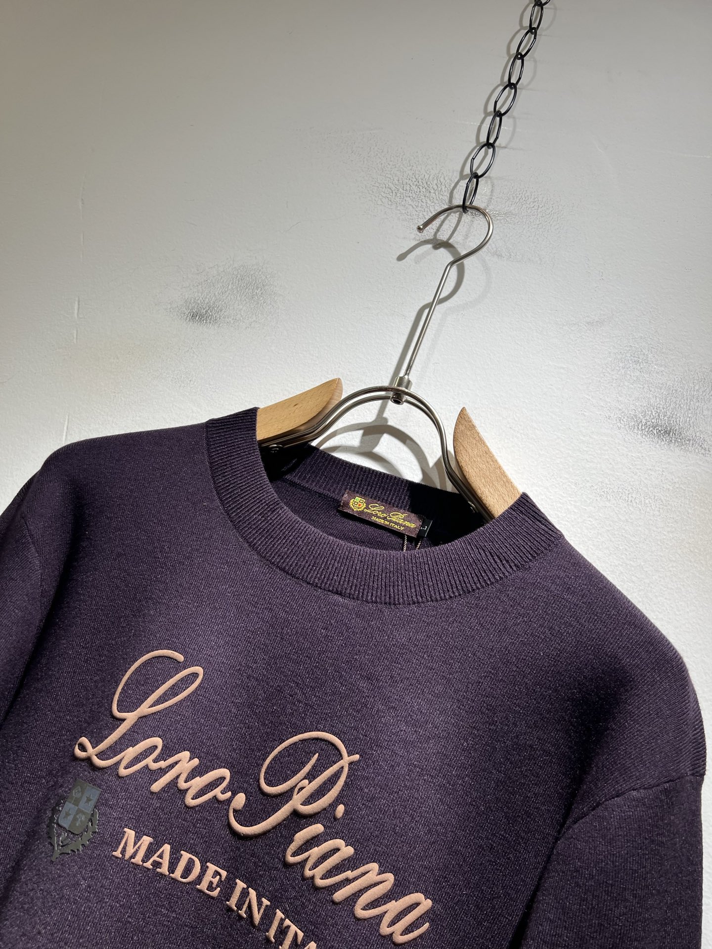 Loro Piana诺悠翩雅 2025秋冬男士最新的贸易订单针织羊毛衫，全品相！！上身舒适透气，不僵硬，