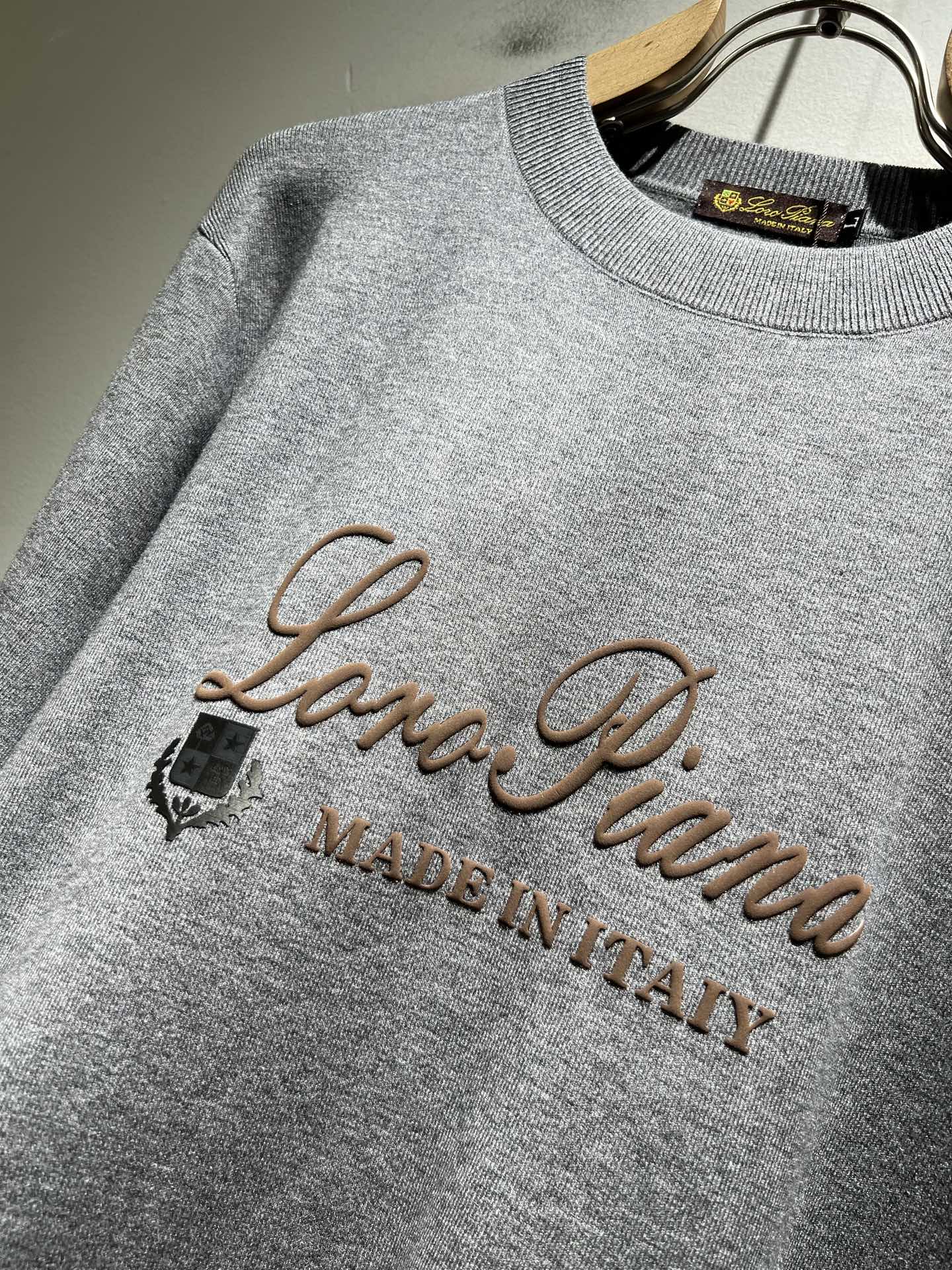 Loro Piana诺悠翩雅 2025秋冬男士最新的贸易订单针织羊毛衫，全品相！！上身舒适透气，不僵硬，