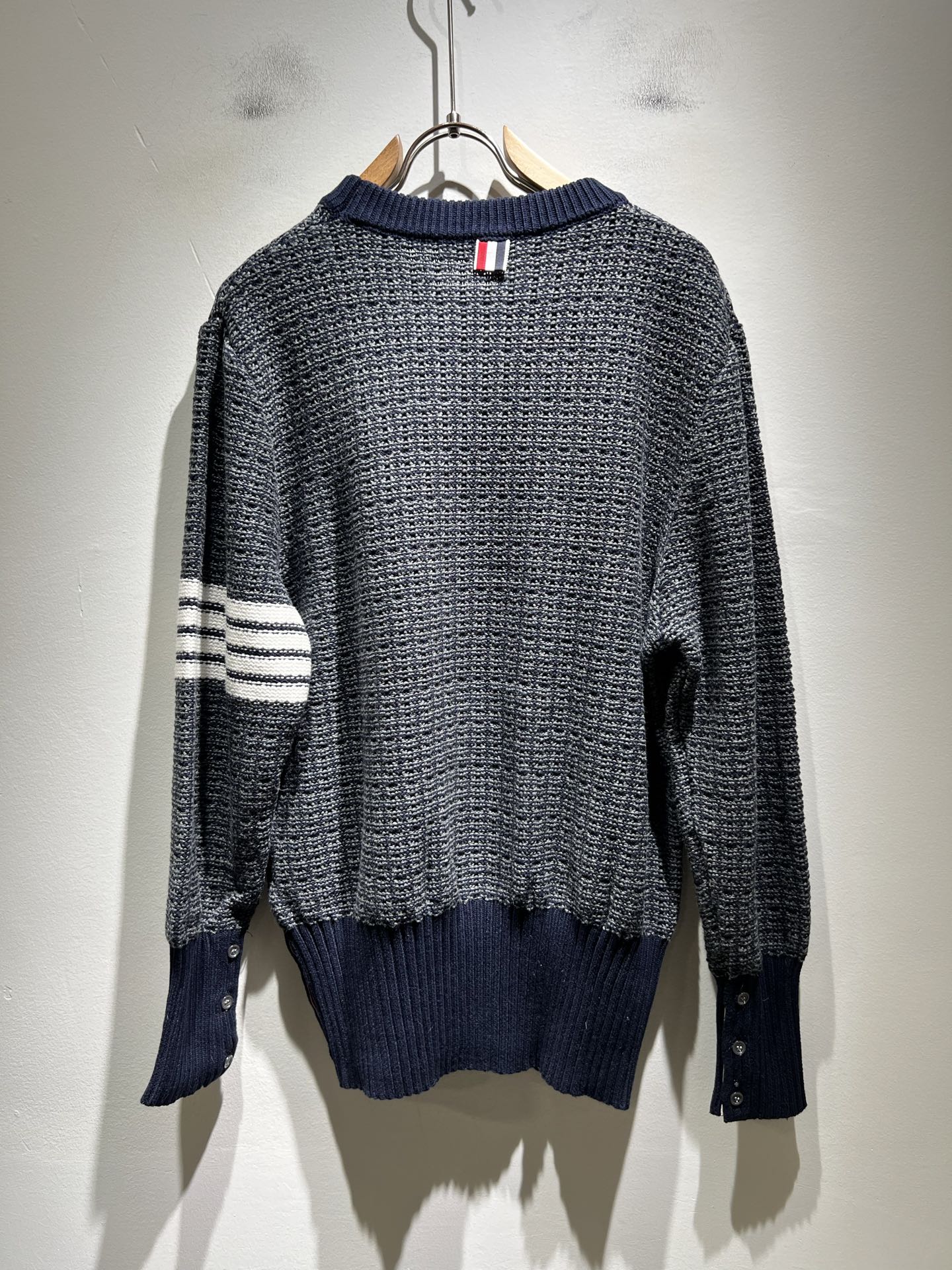 ThomBrow*e汤姆*朗2025秋冬新款男女同款👫针织羊毛衫，今年的专柜新品，男女同款👫超软羊毛面料